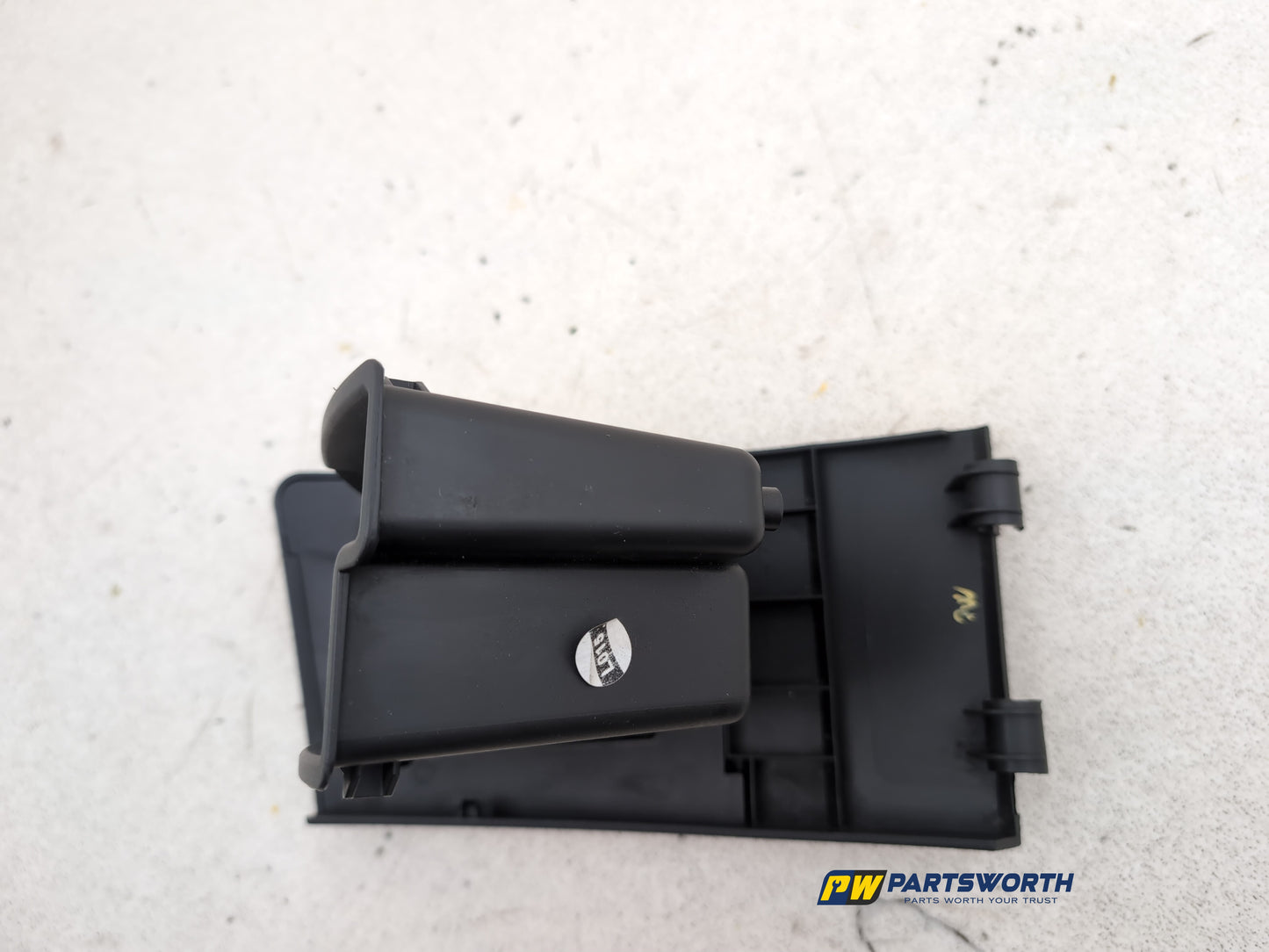 Glove Compartment Assembly 5