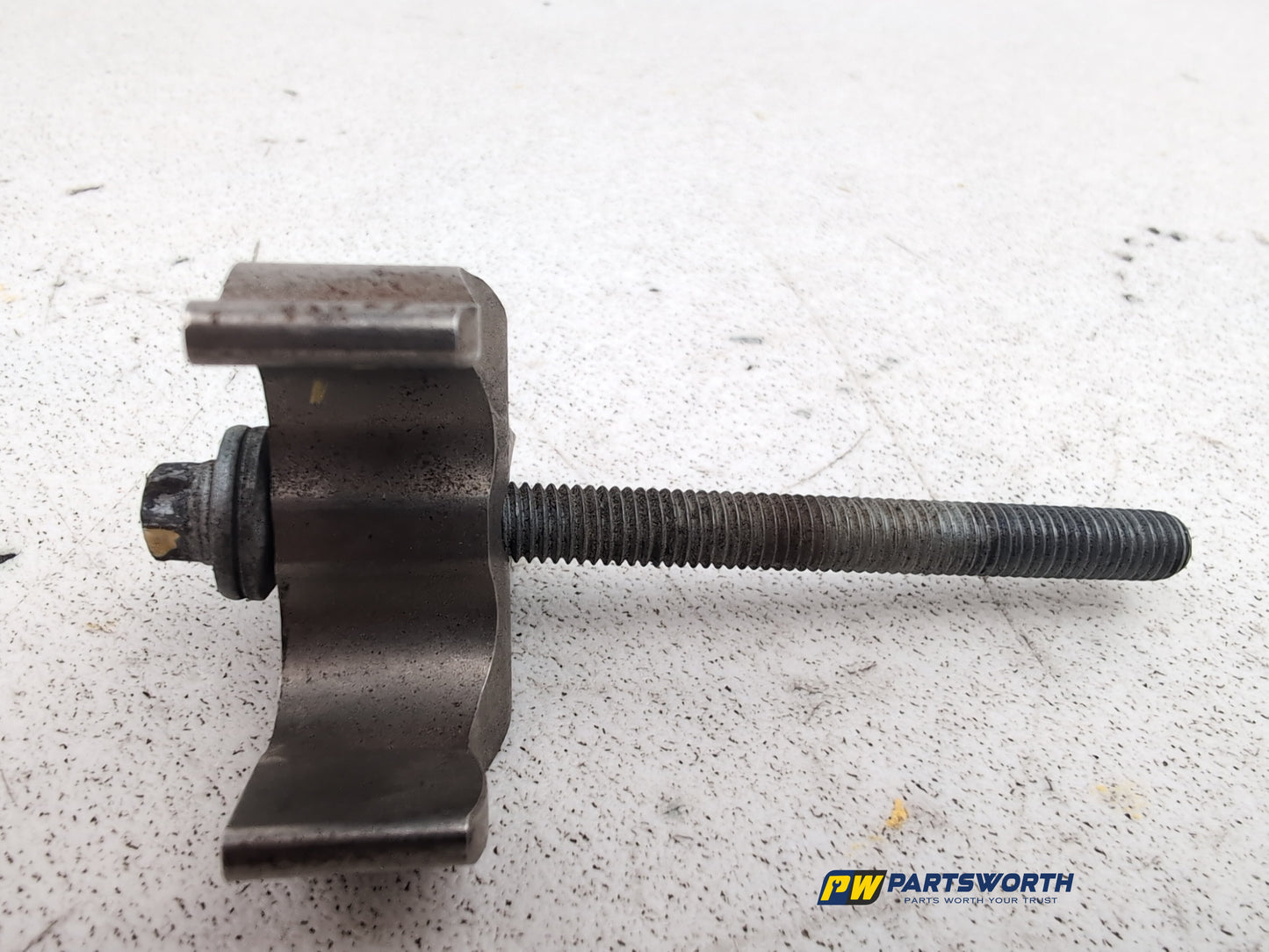 FUEL INJECTOR COVER ENGINE TRIM 6