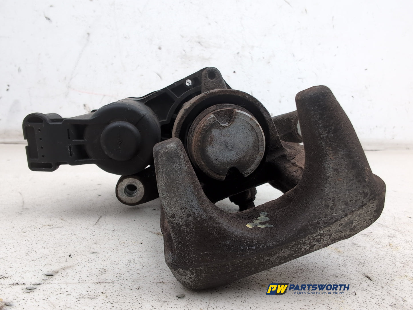 Brake Rear Caliper RH 6