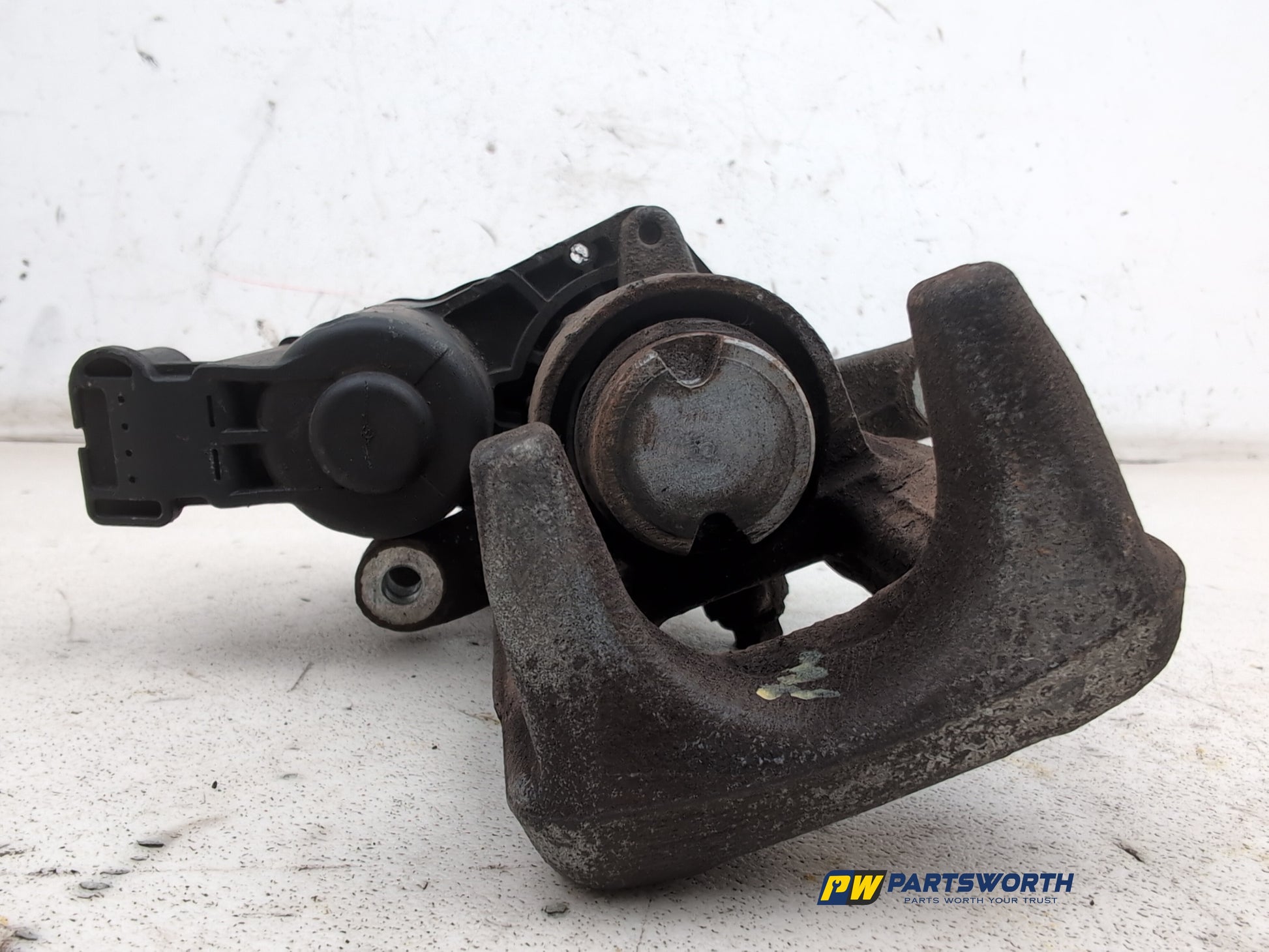 Brake Rear Caliper RH 6