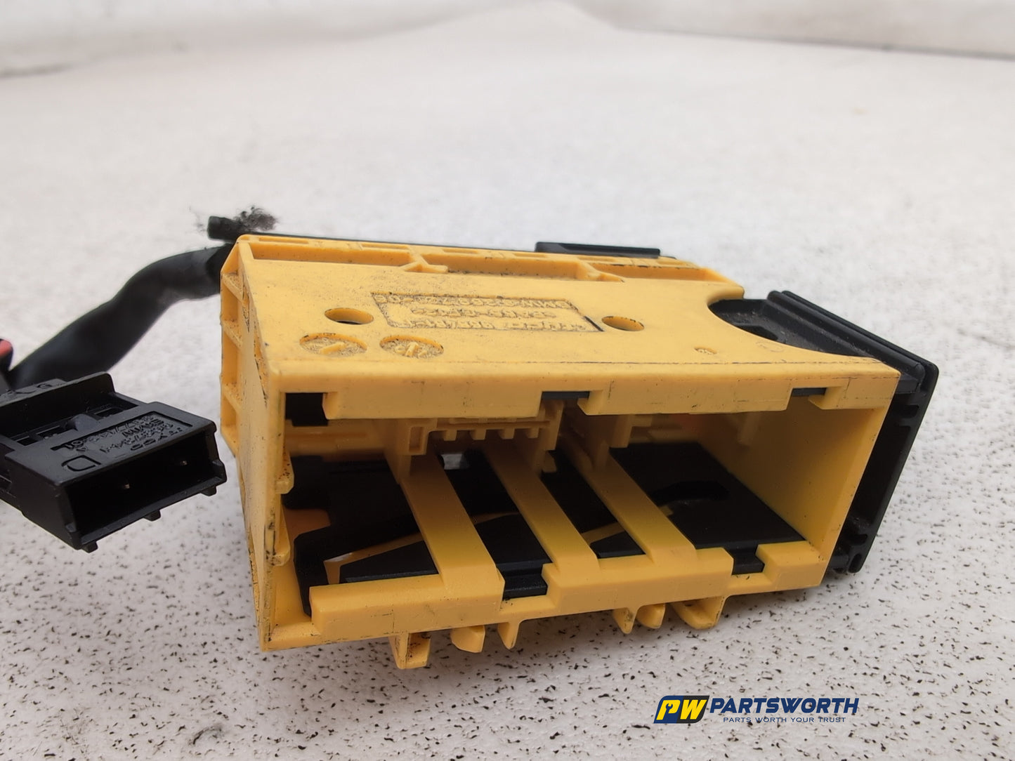 Seat Belt Front RH 6