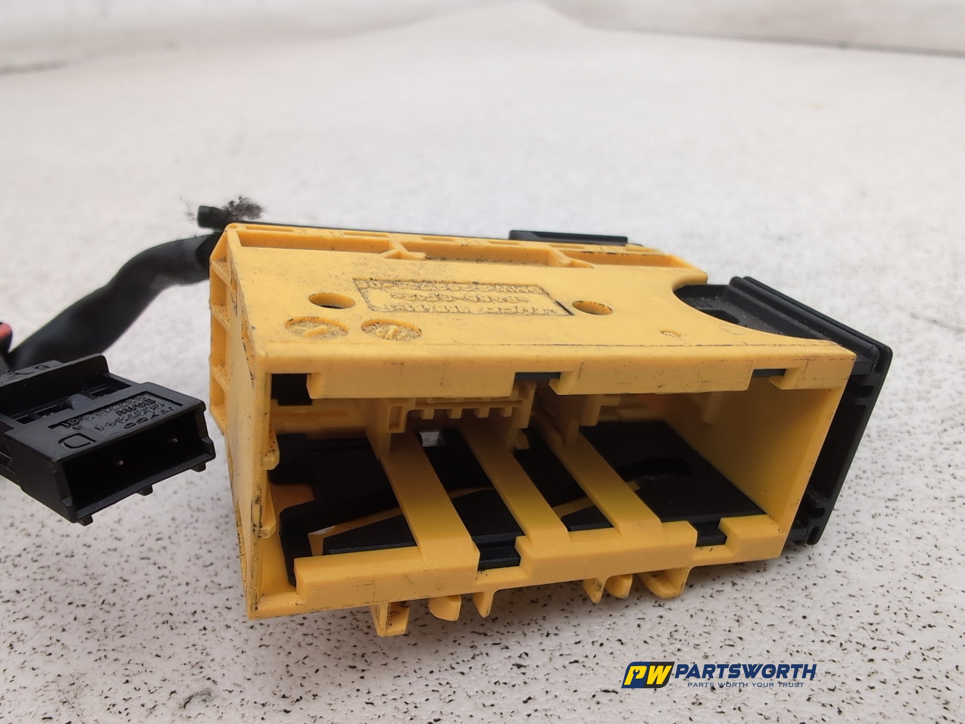 Seat Belt Front RH 6
