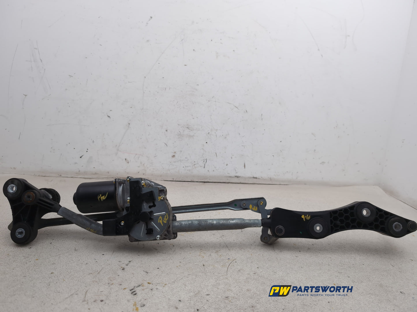 Front Wiper Motor & Mechanism / Linkage 6