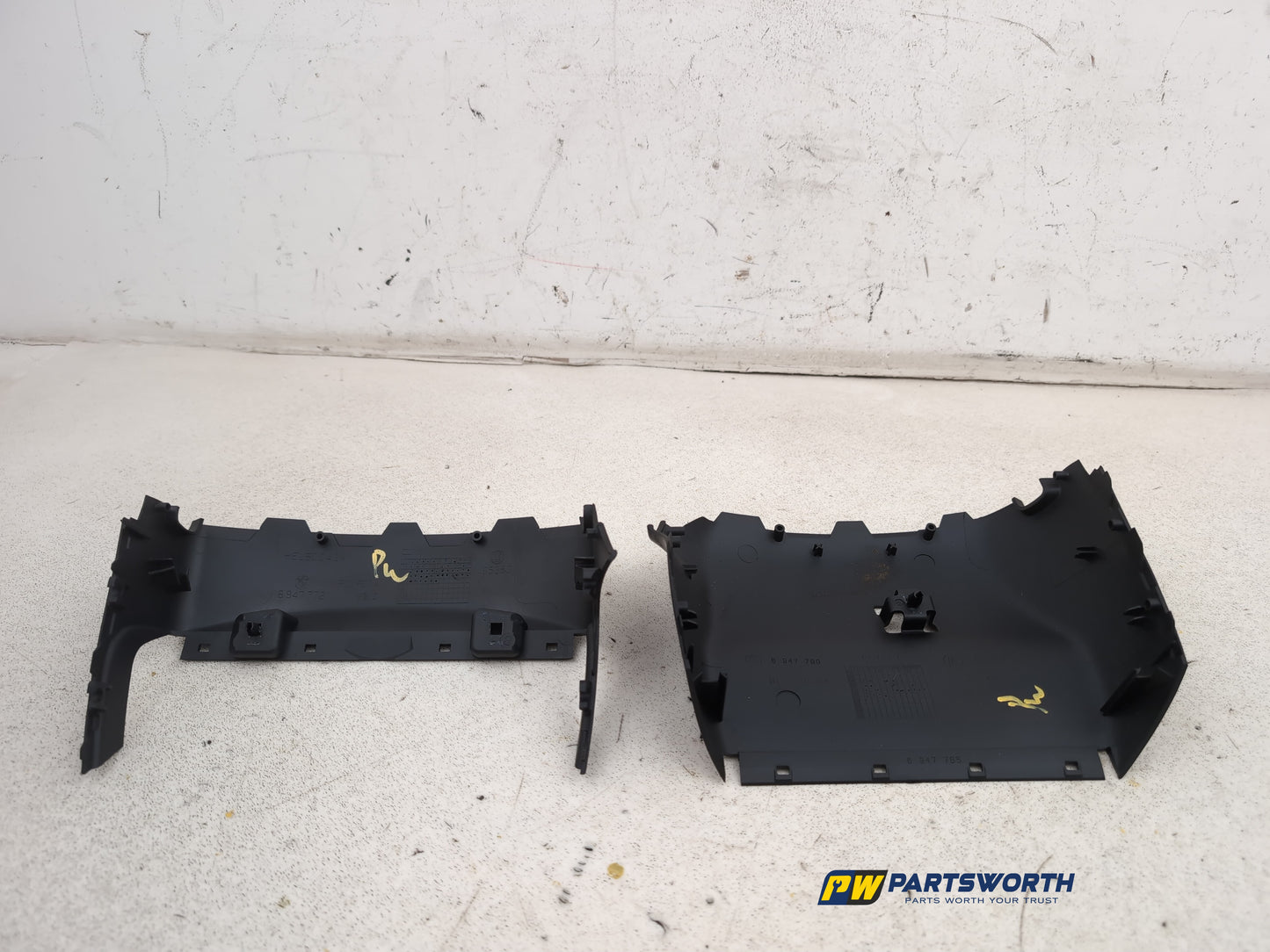 Steering Column Shroud Upper and Lower 6