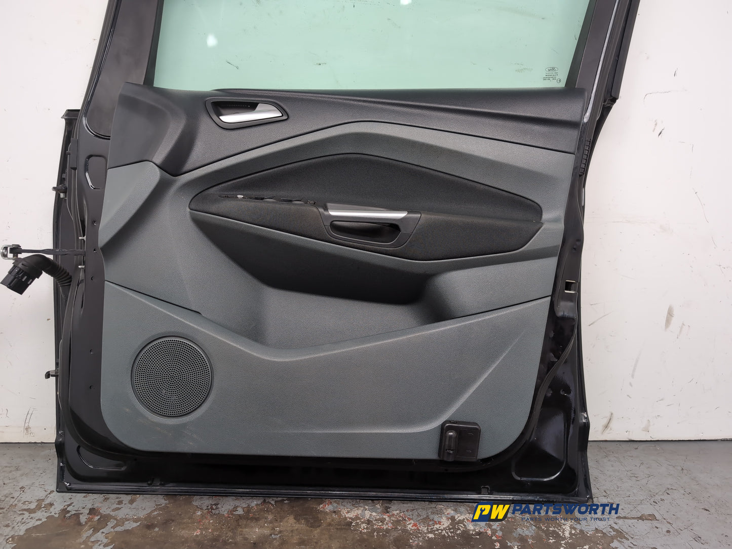 Door Front RH 6
