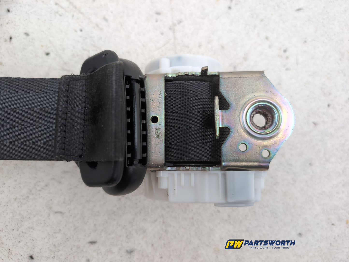 Seat Belt Rear RH 6