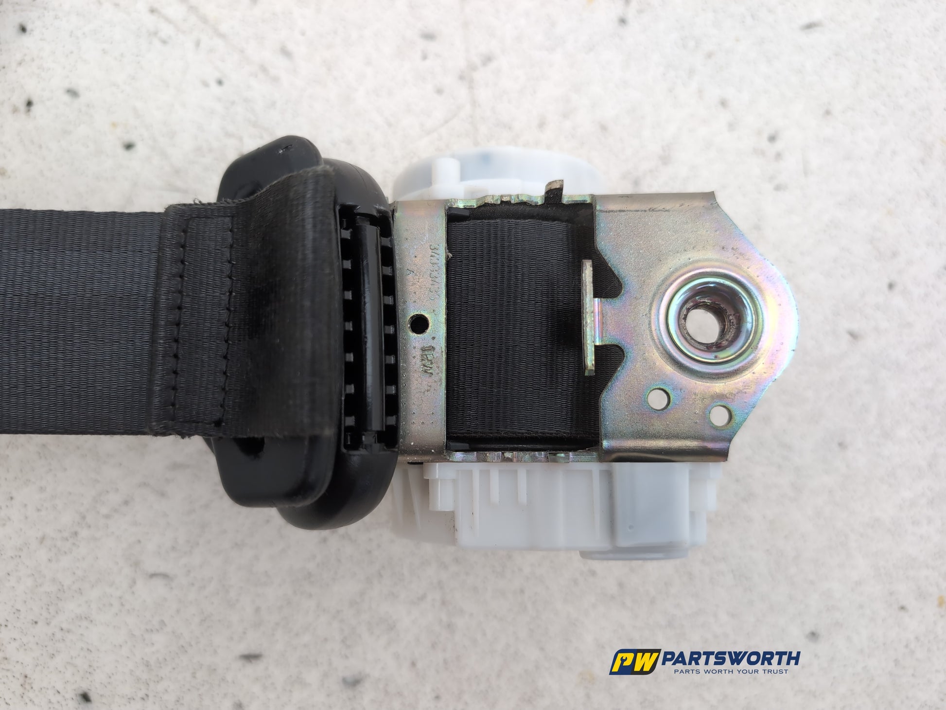 Seat Belt Rear RH 6