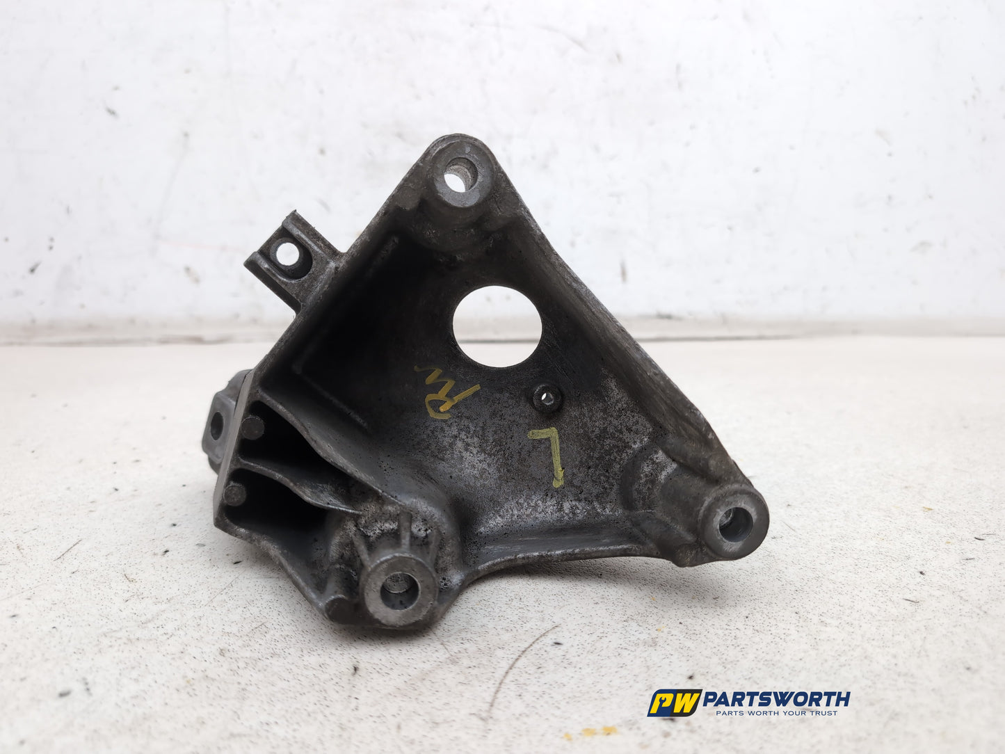 Engine Mounting Bracket 7
