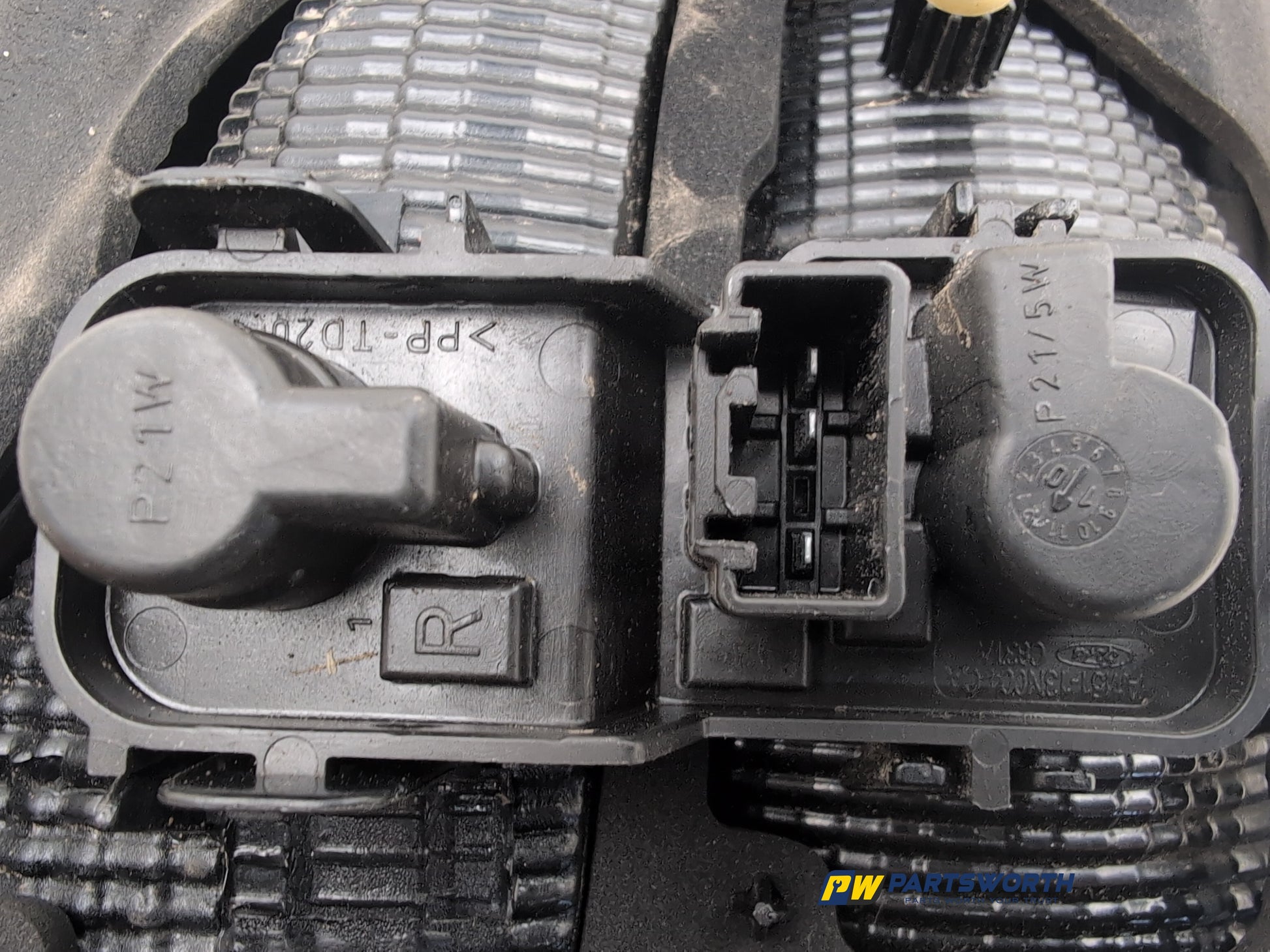 Lamp Assembly Rear Inner RH 6
