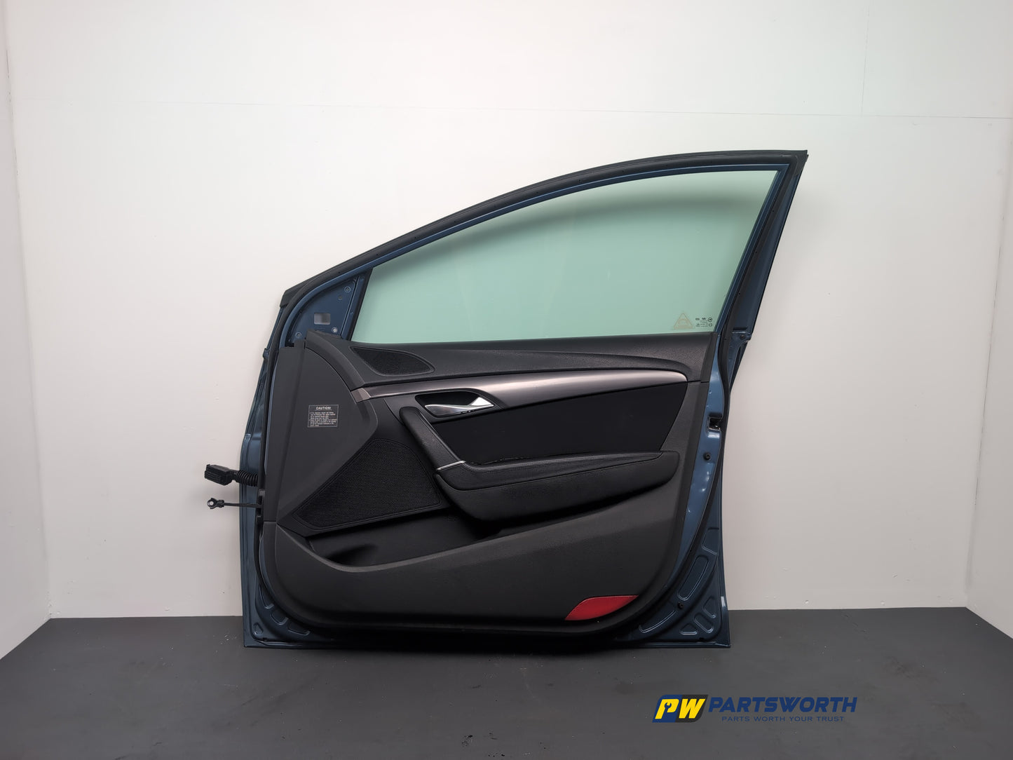 Door Front RH 6