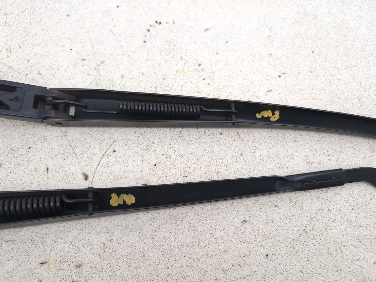 Wiper Front Arm 6