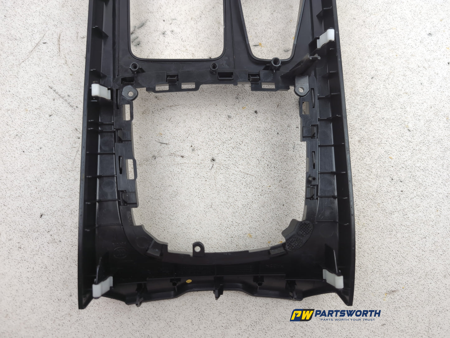 Centre Console Trim  6