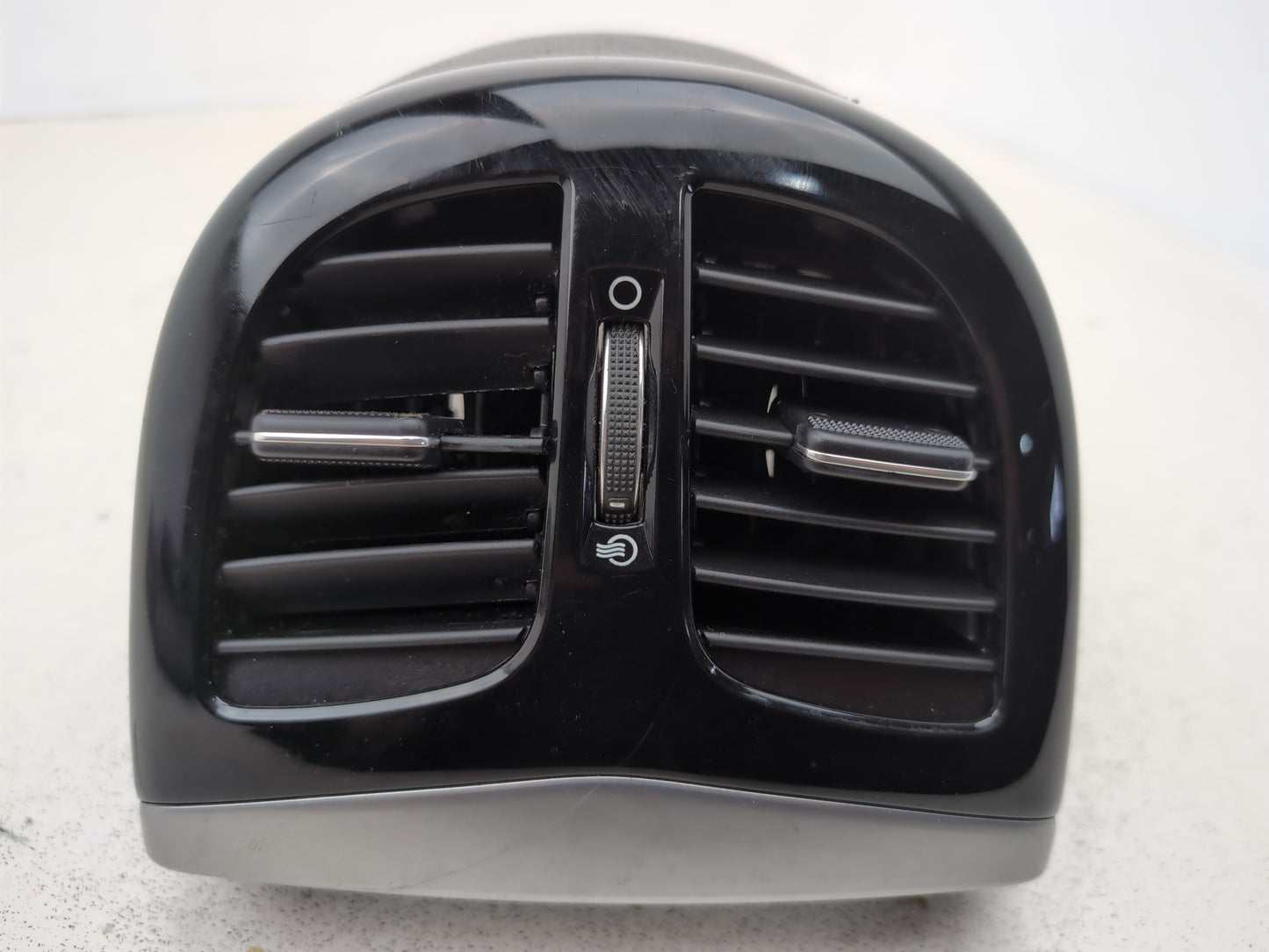 Centre Console Trim  6