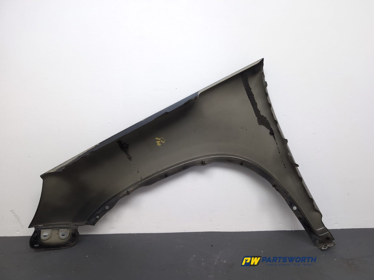 Wing Front RH 6