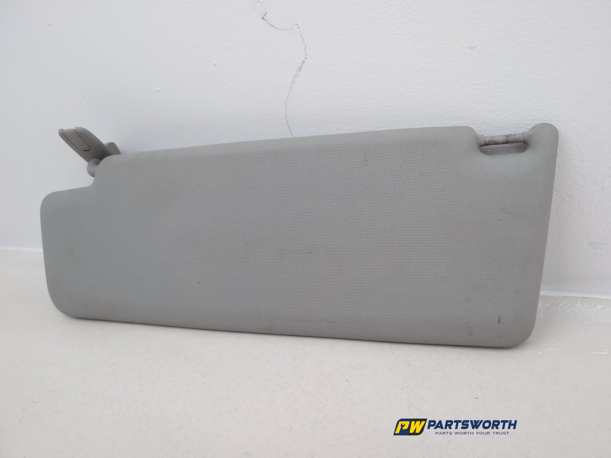 Sun Visor RH 6