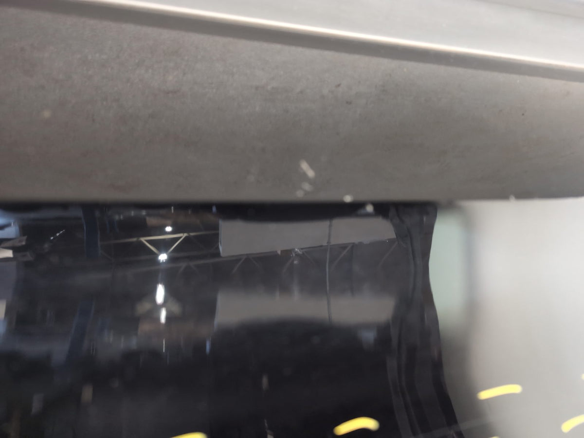 Door Front RH 6