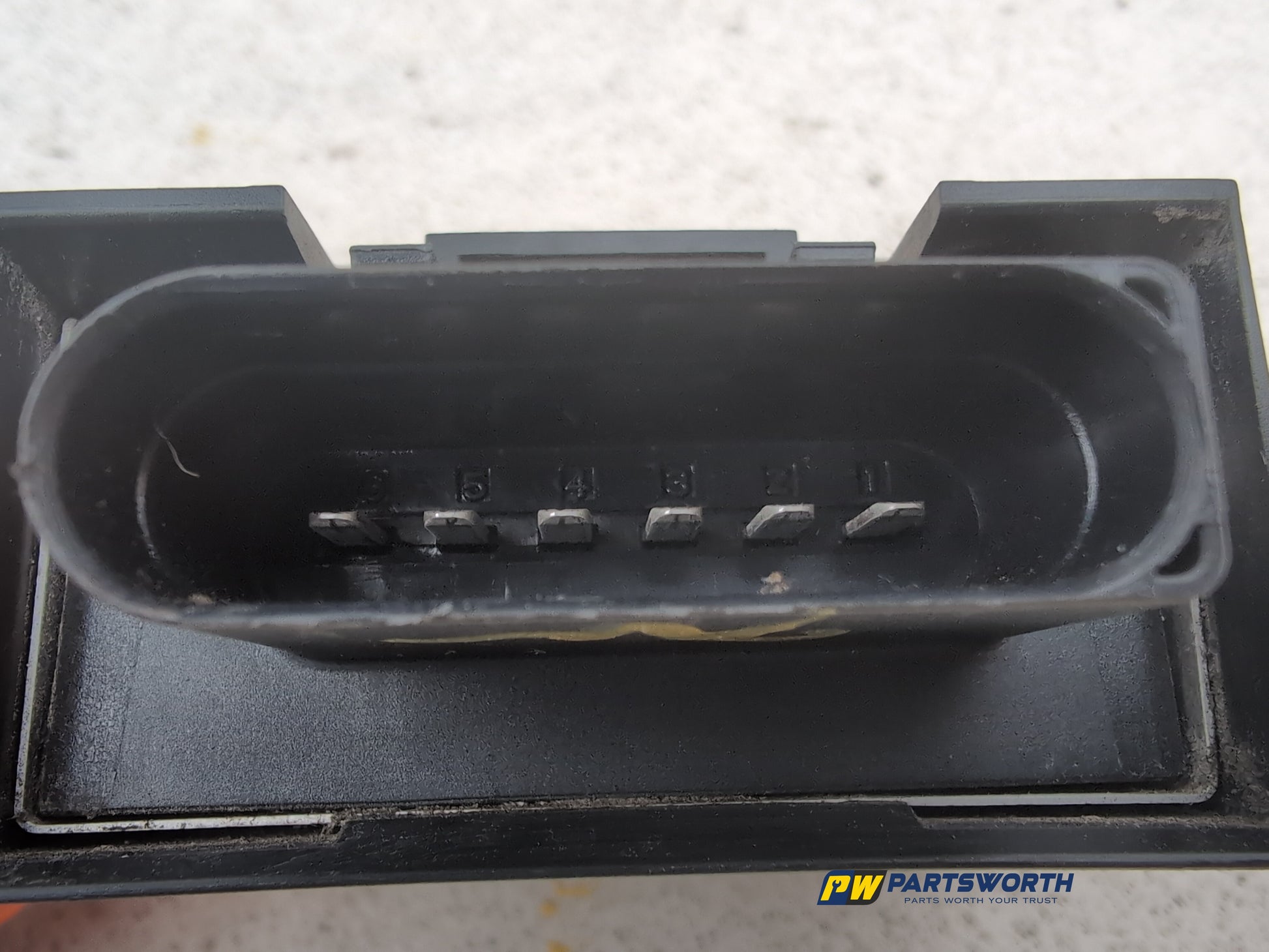 ECU Fuel Pump 6