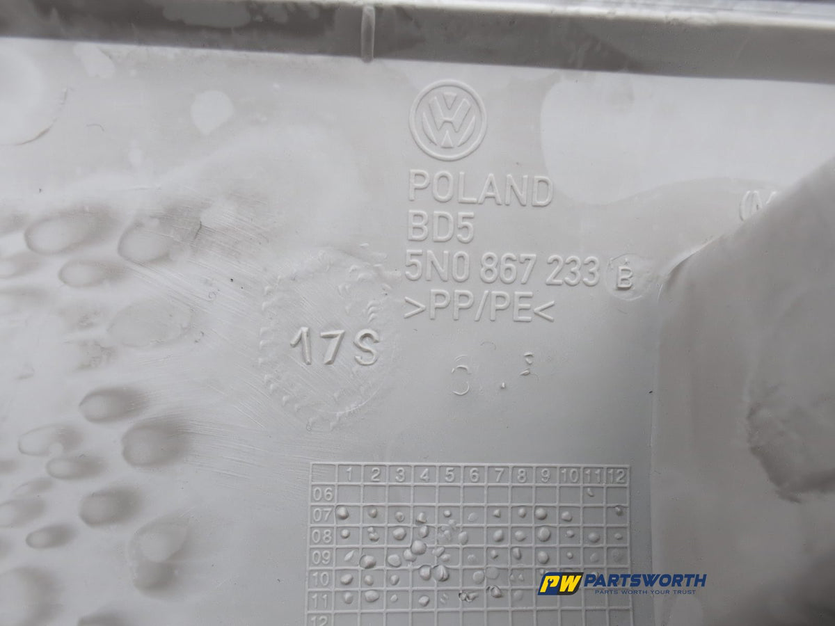 LH A Pillar Trim  6