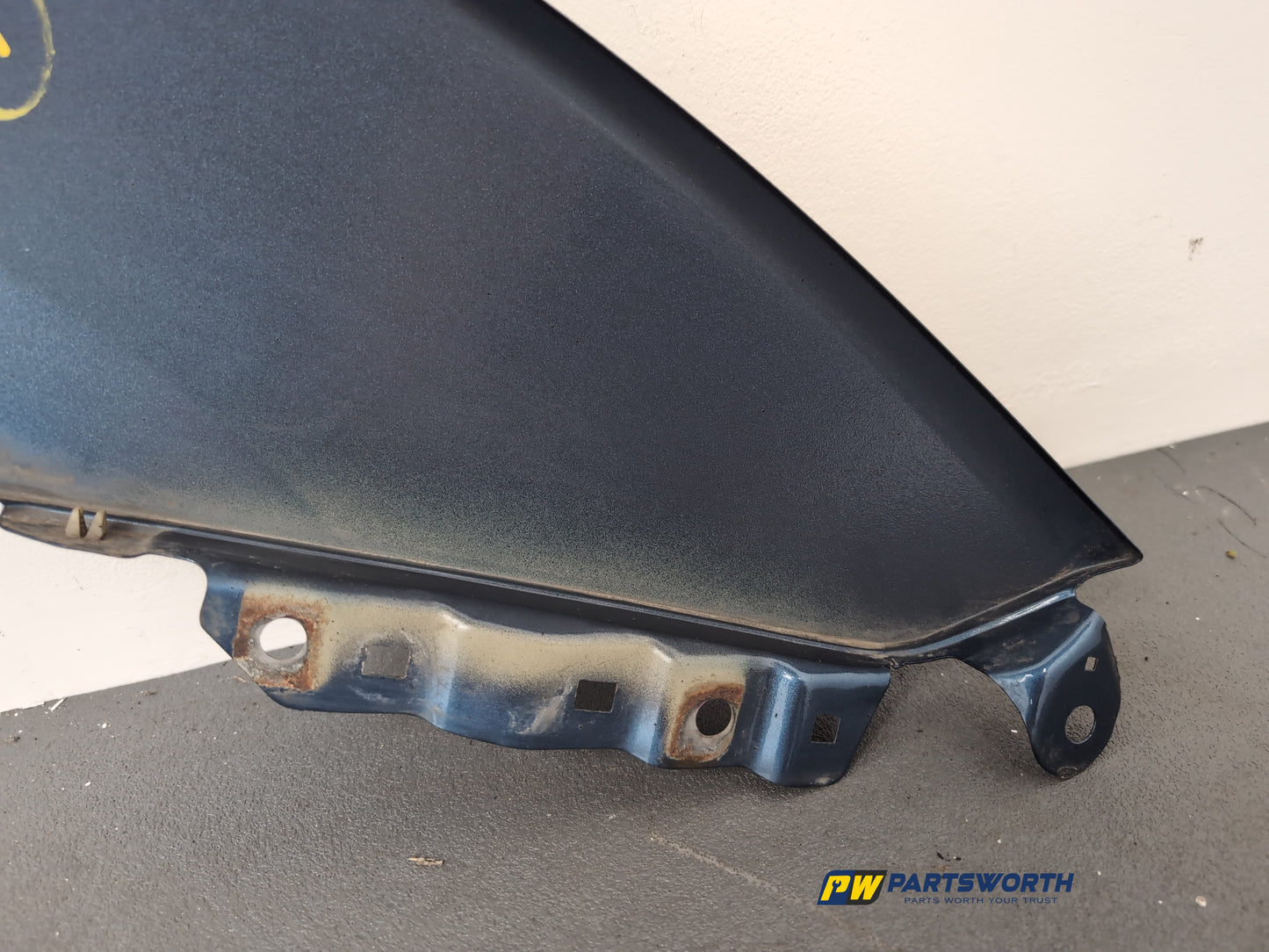 Wing Front LH 12