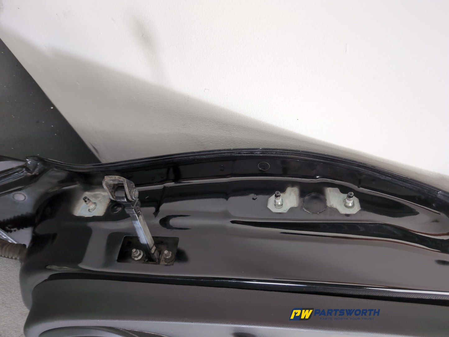 Door Rear RH 24