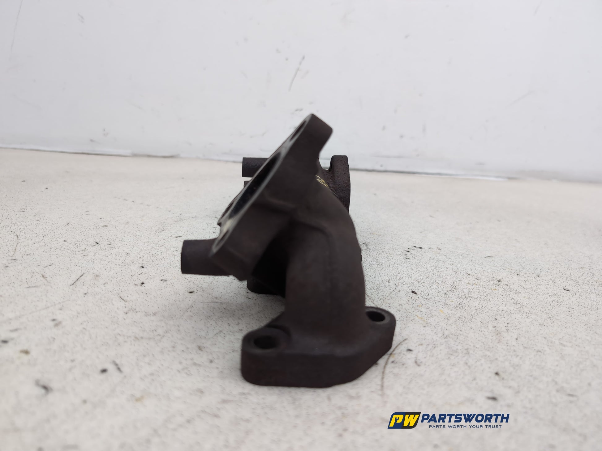 Exhaust Manifold 11