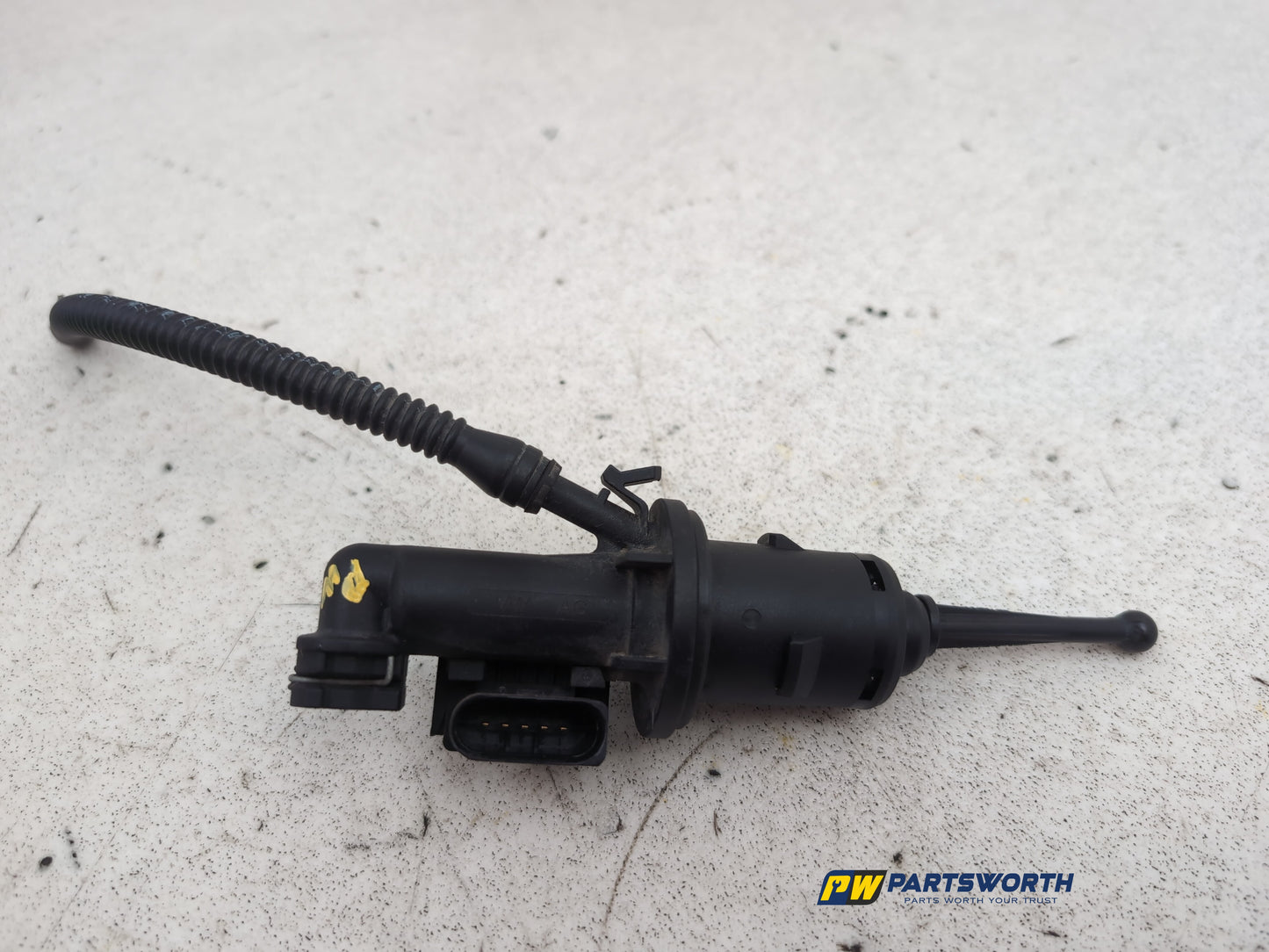 Clutch Master Cylinder 12