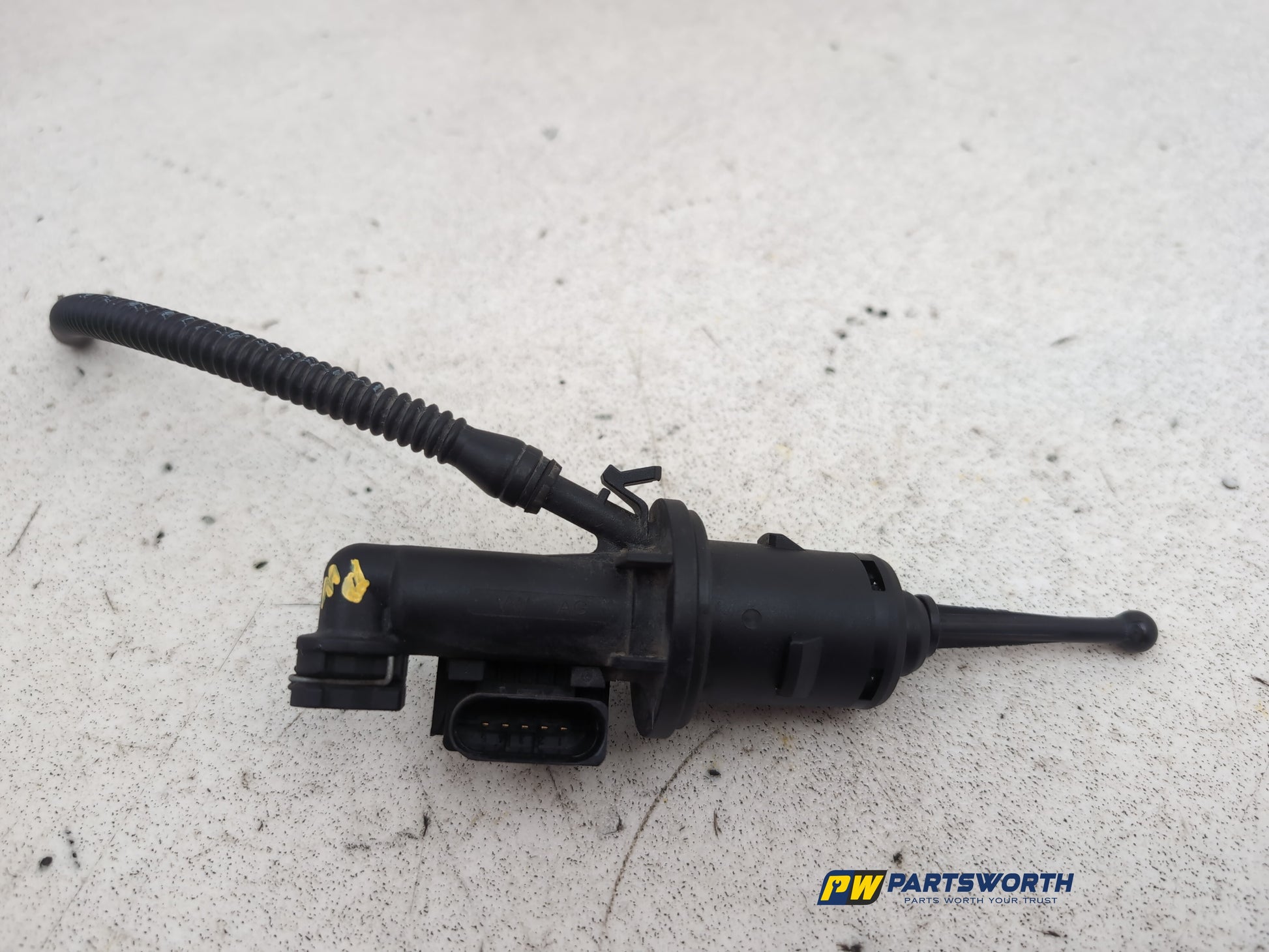 Clutch Master Cylinder 12