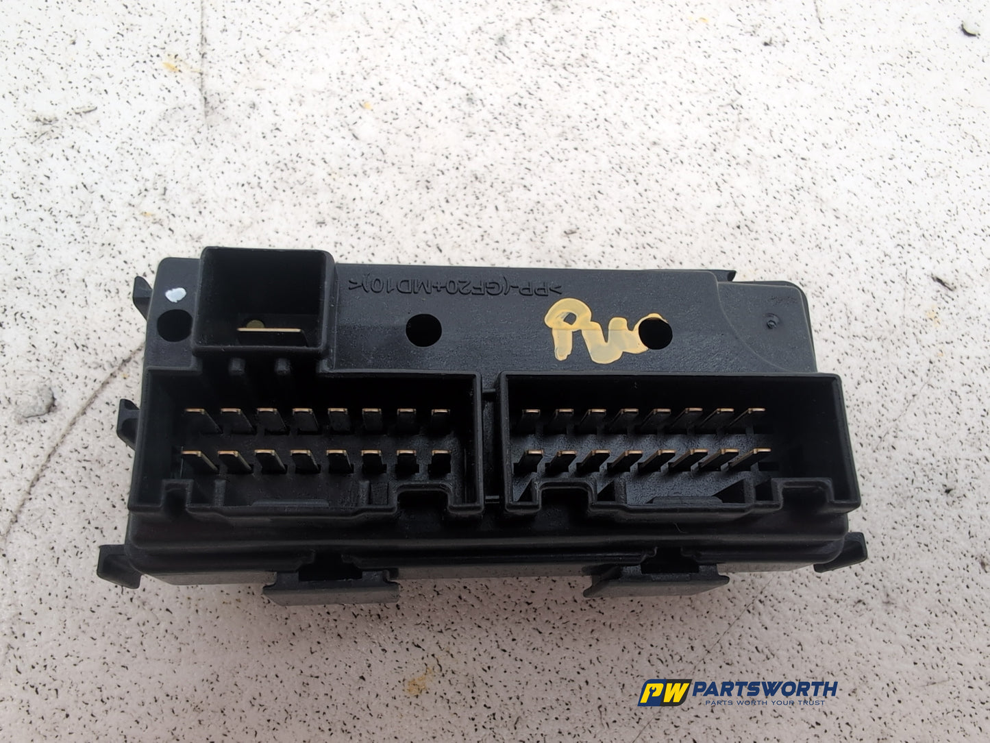 Fuse Box 11