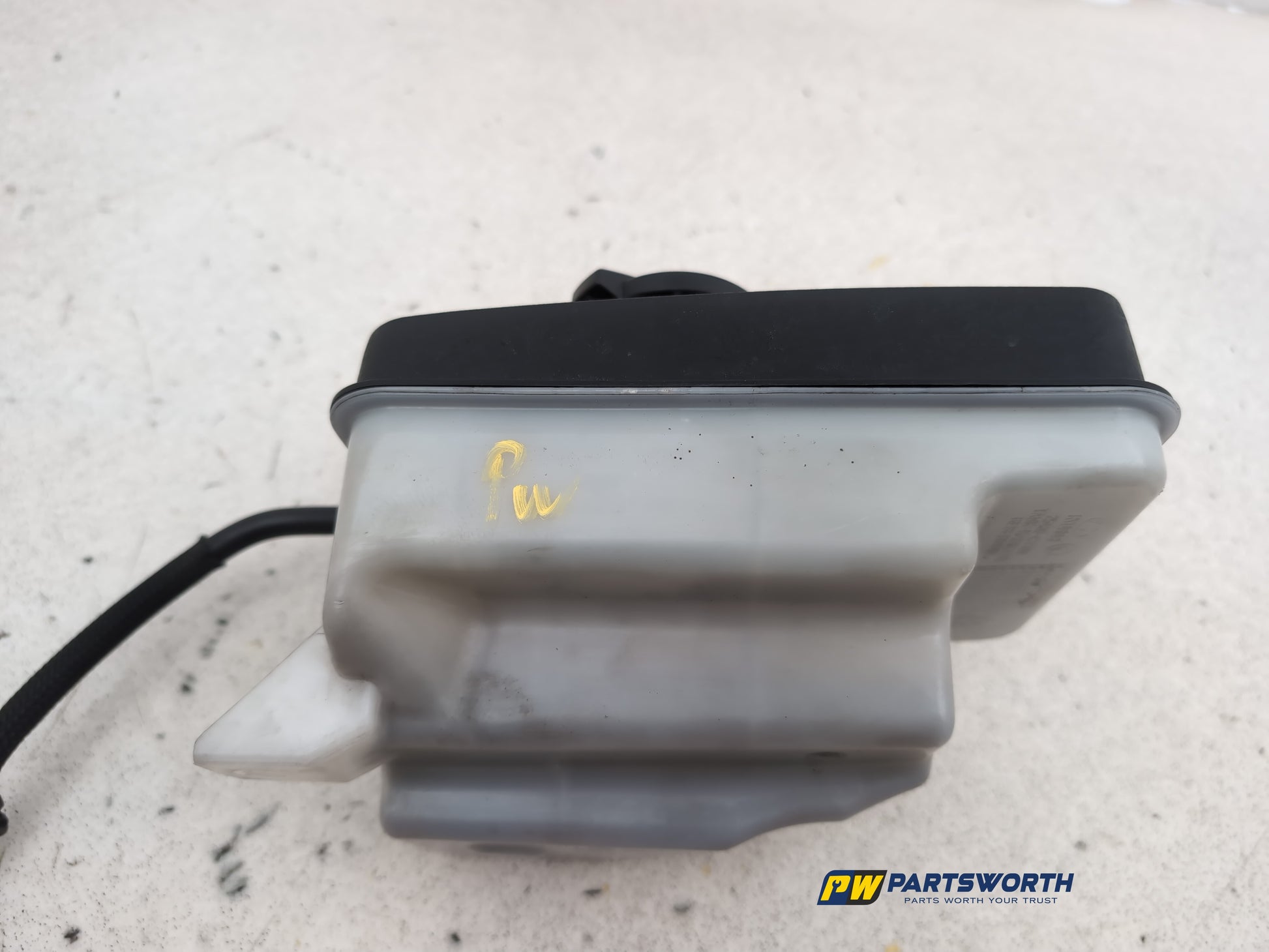 Radiator Expansion Tank 6