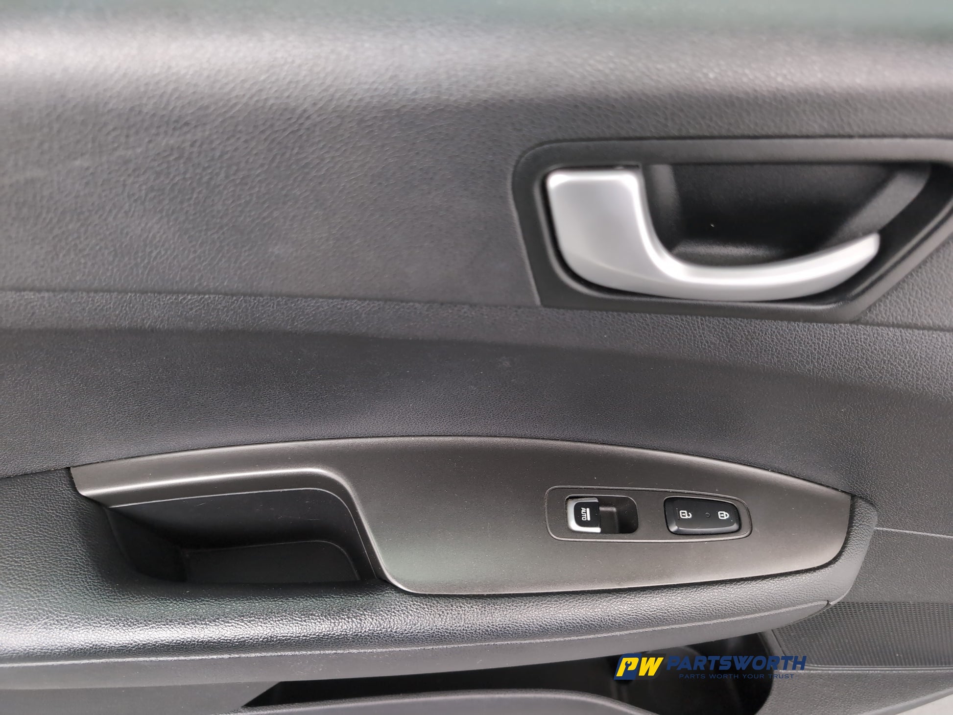 Door Front LH 12