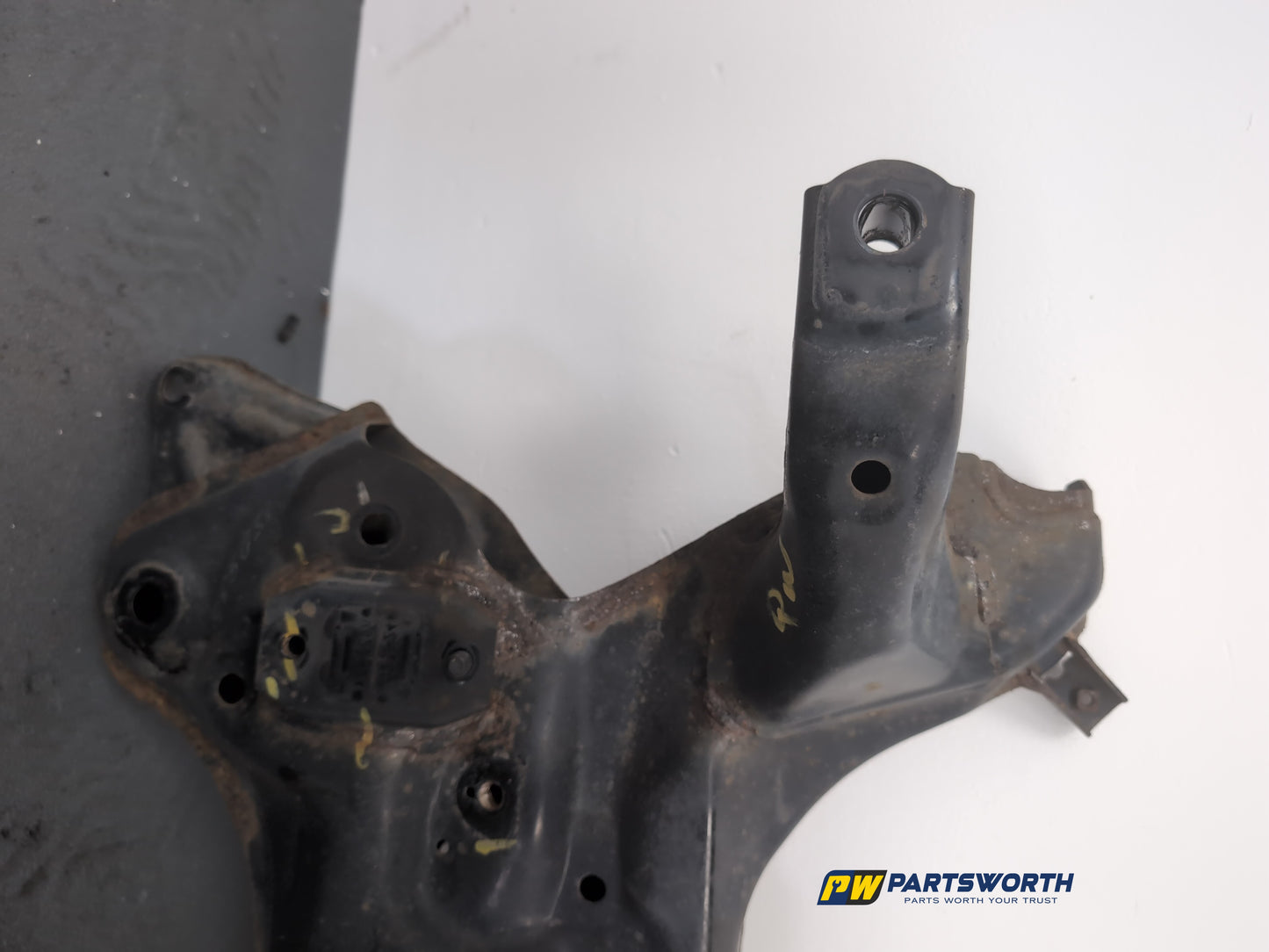 Subframe Front 12