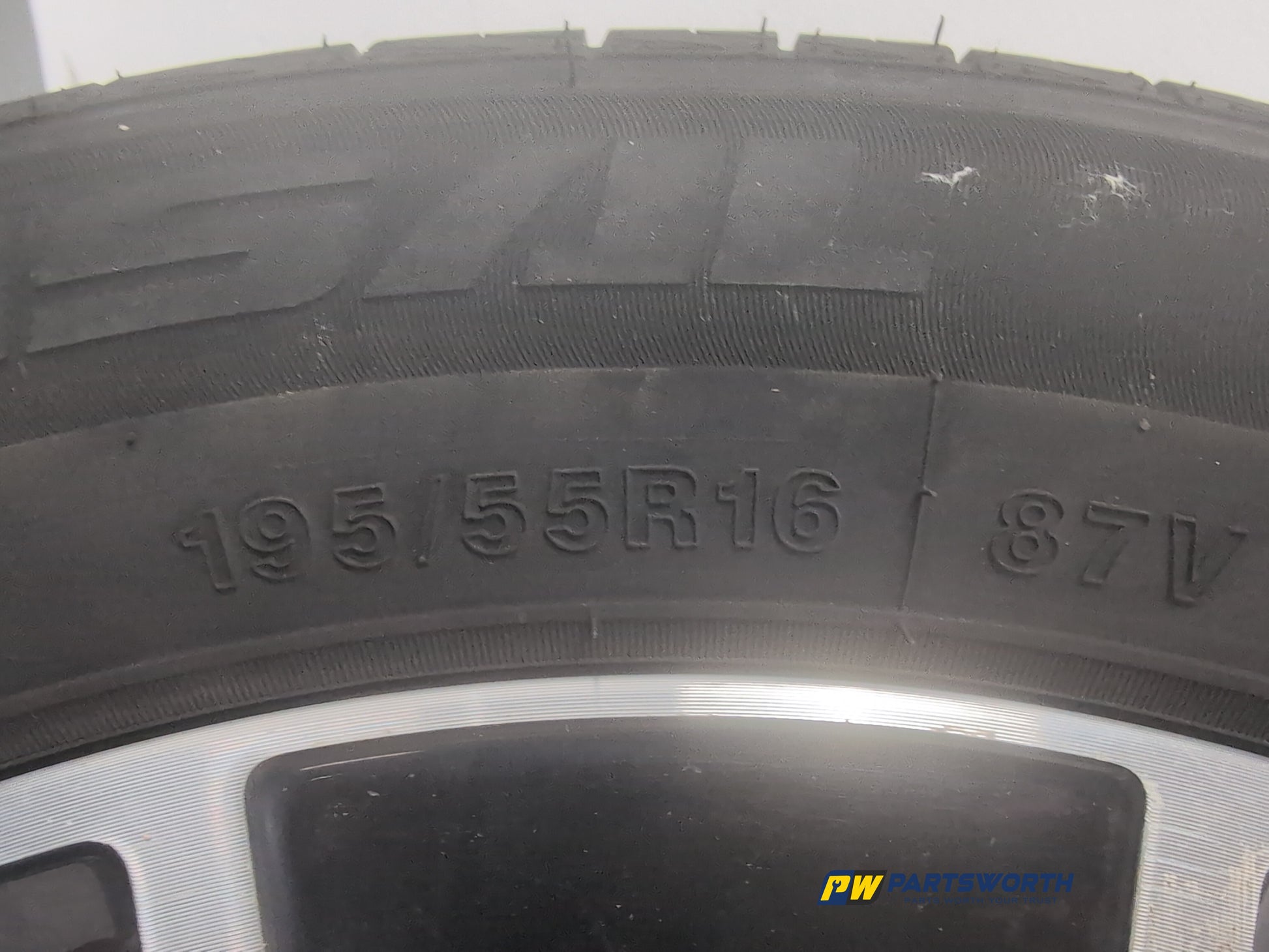 Wheel Road Alloy 11