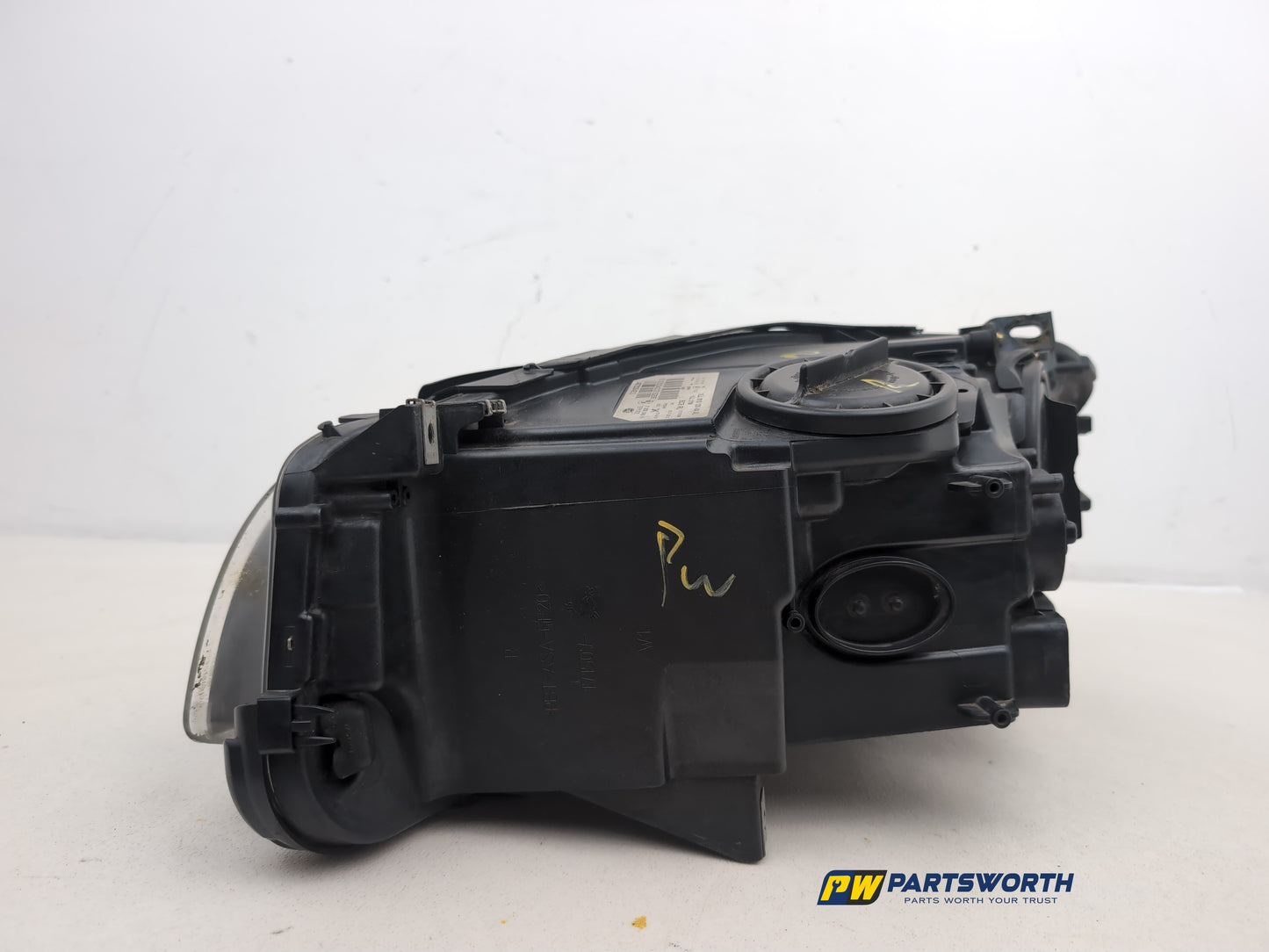 Headlamp RH 12
