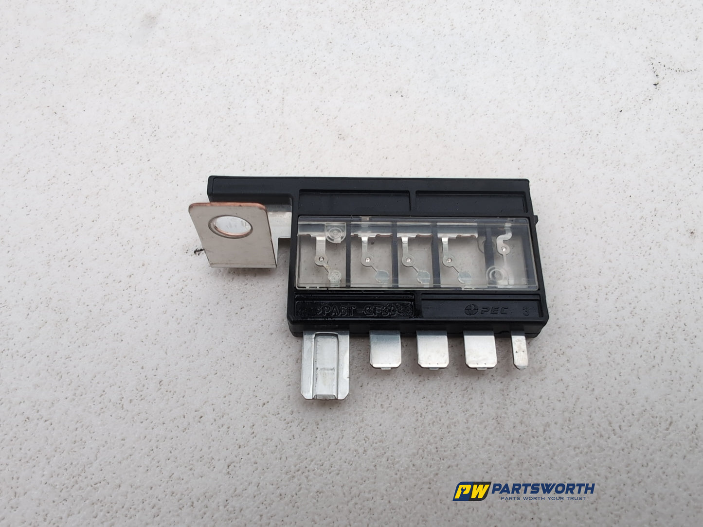 Fuse Box 12