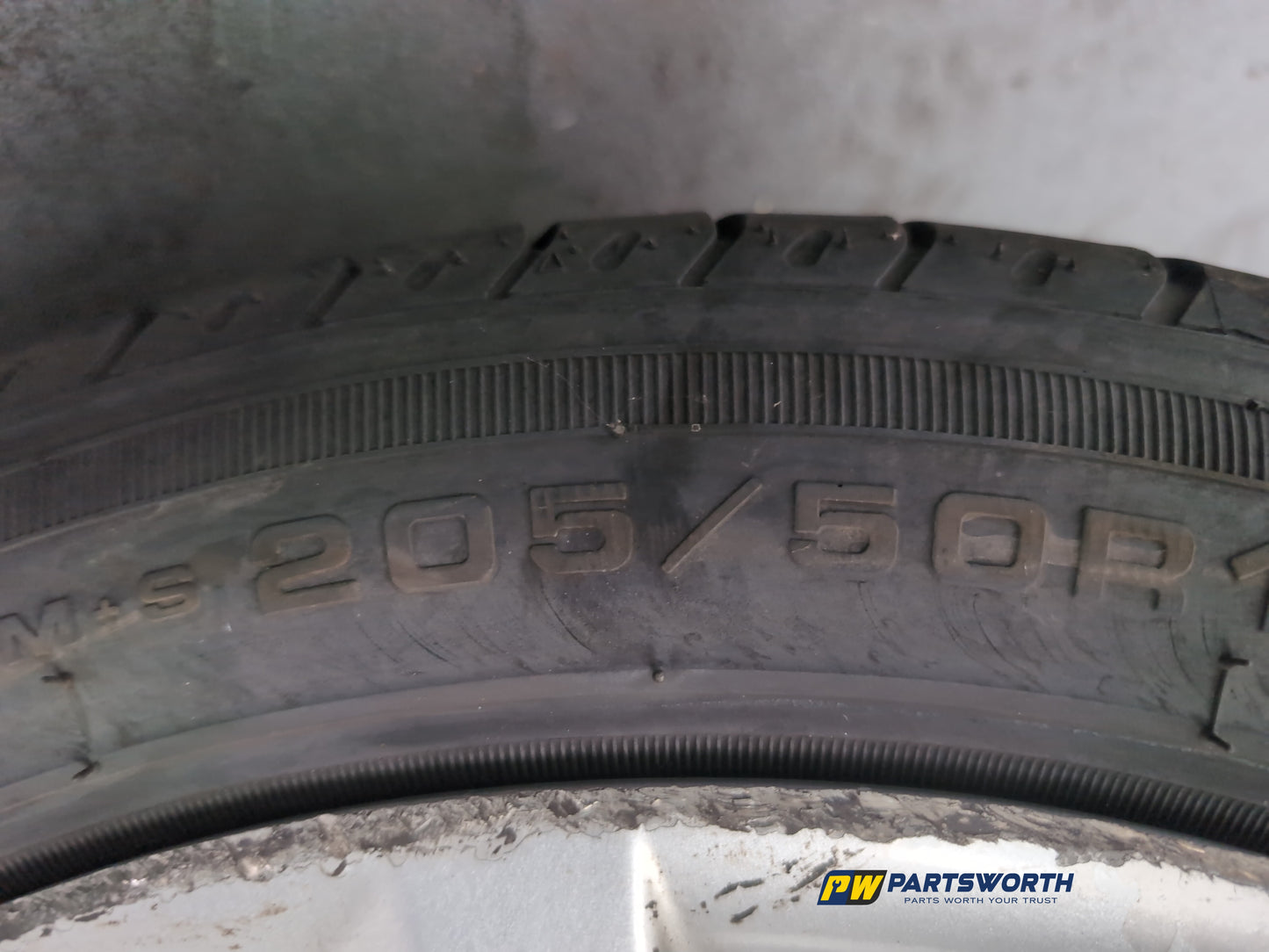 Wheel Road Alloy 12