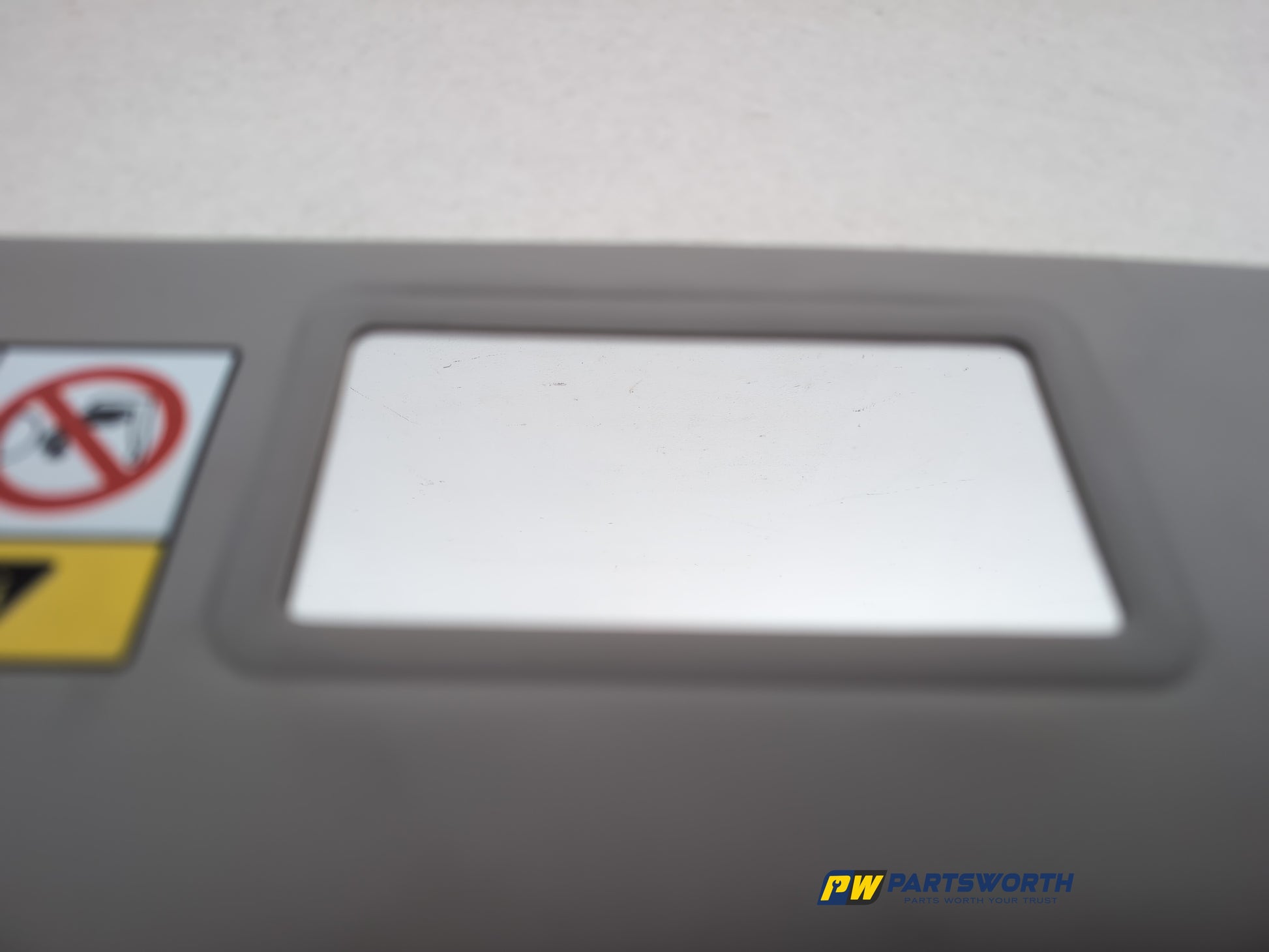 Sun Visor LH 11