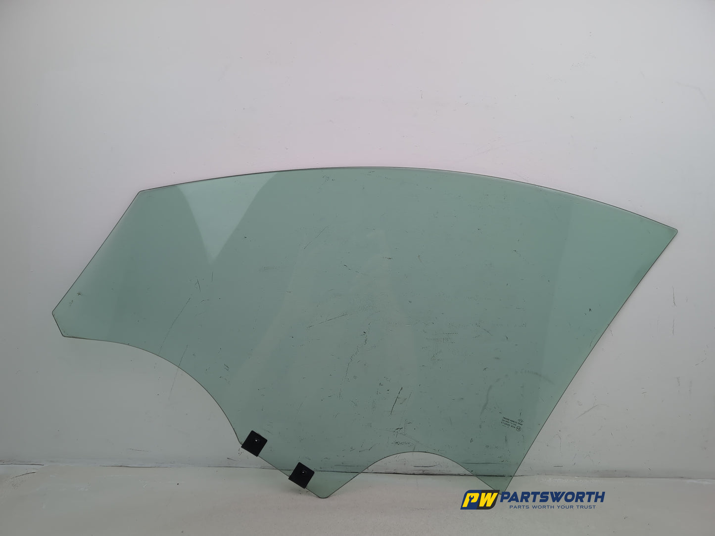 Door Glass Front RH 11