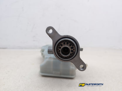 Brake Master Cylinder Assembly 11
