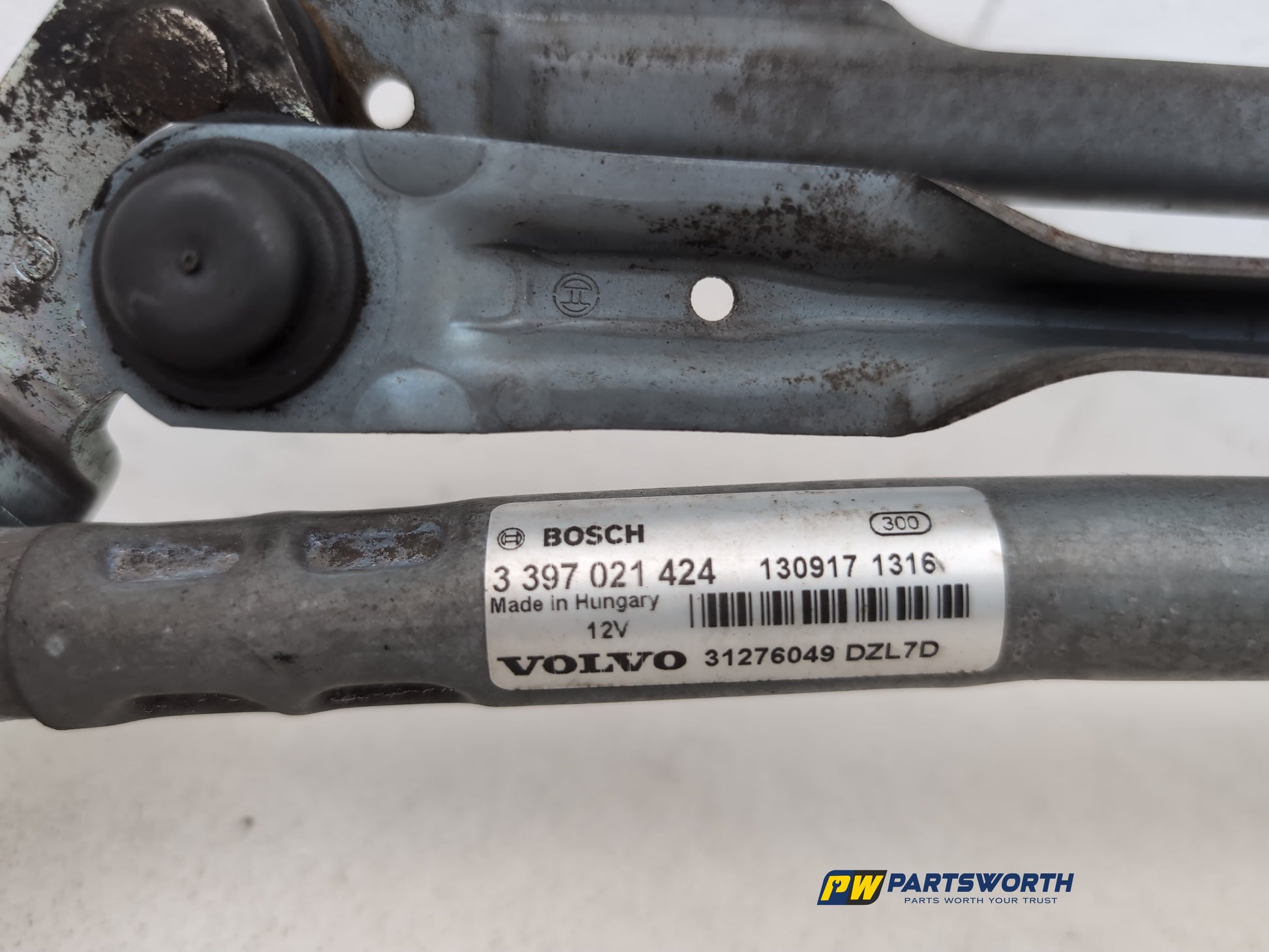 Front Wiper Motor & Mechanism / Linkage 12