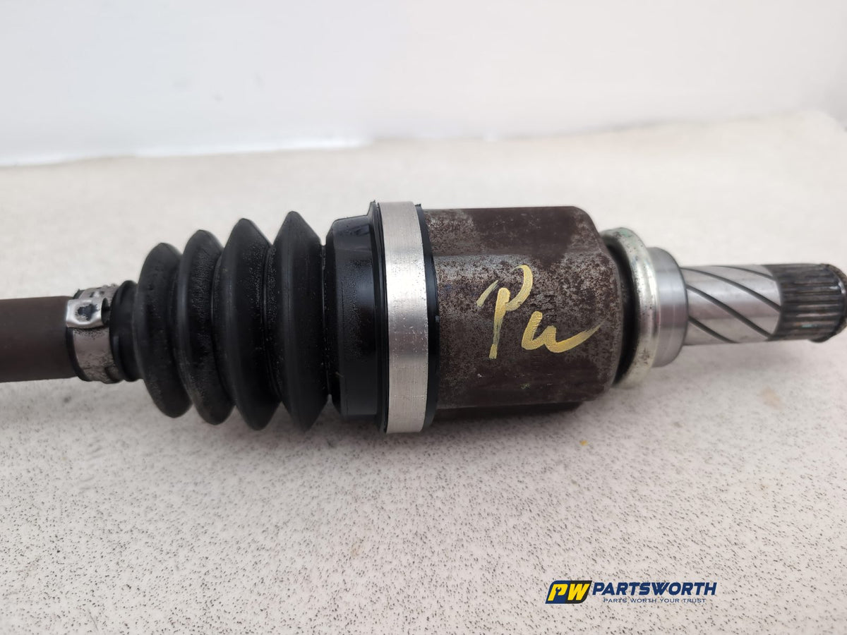 Driveshaft Front RH 6