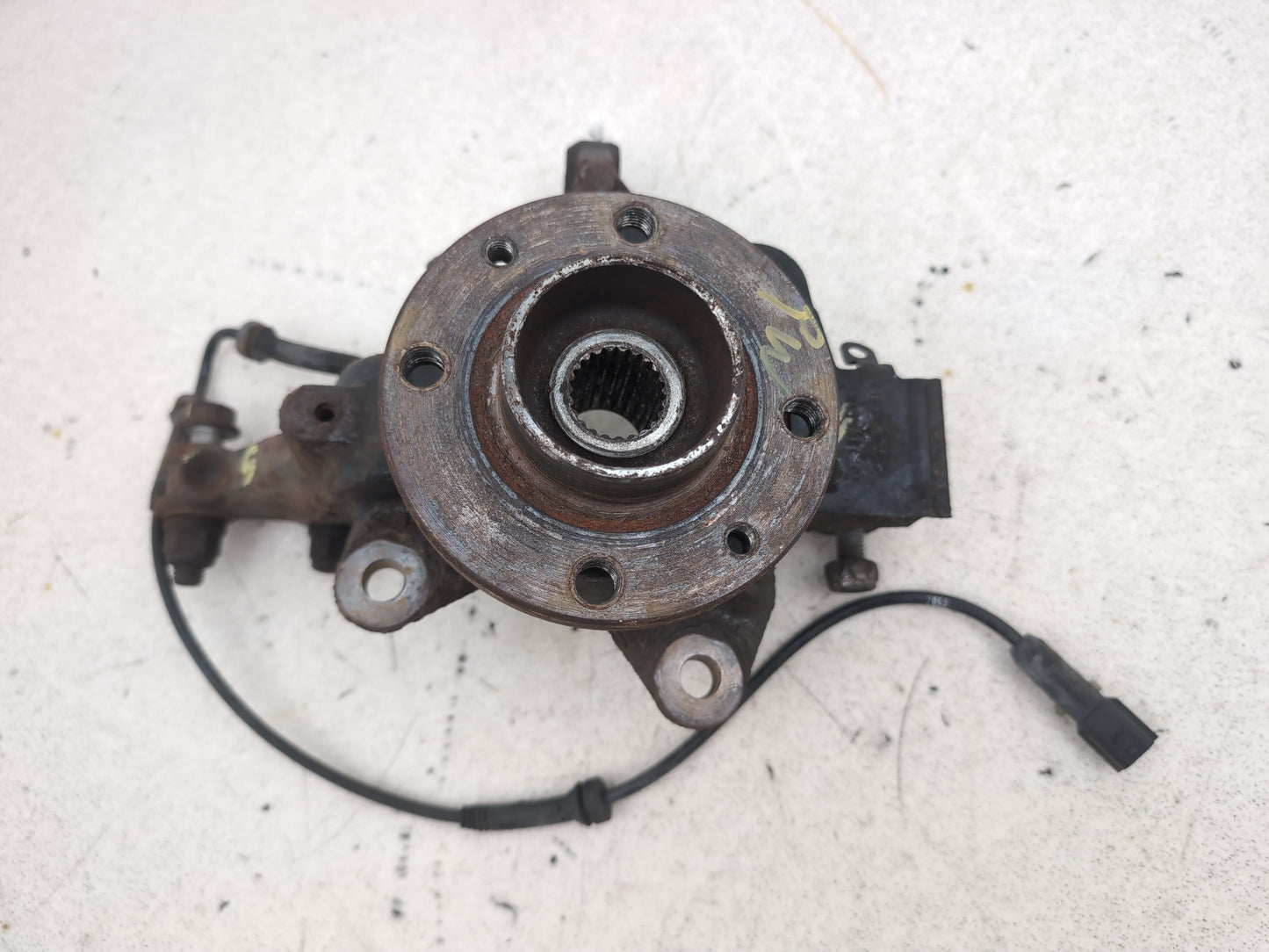 Wheel Hub Front LH 11