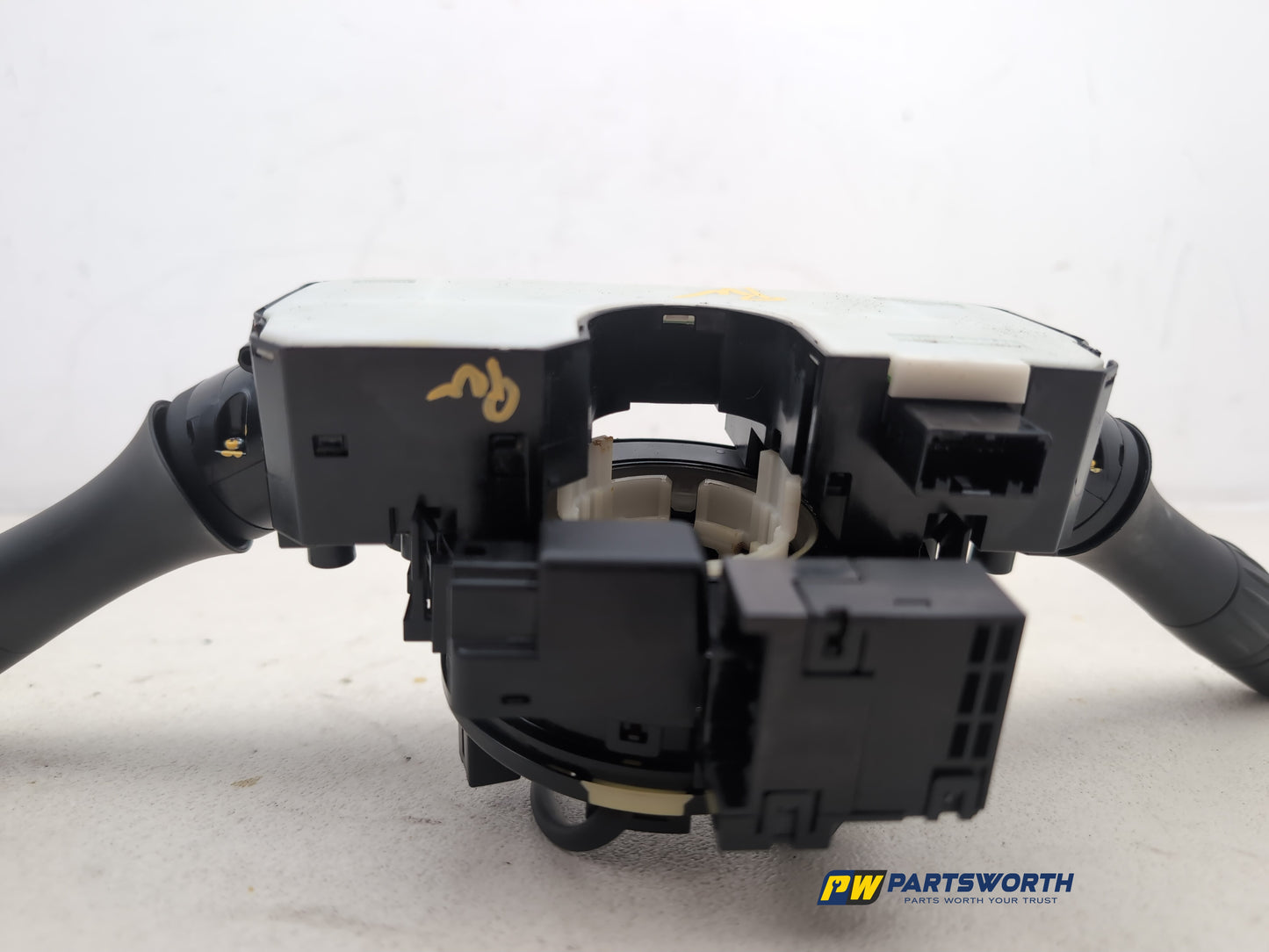 Combination Switch / Stalks 11