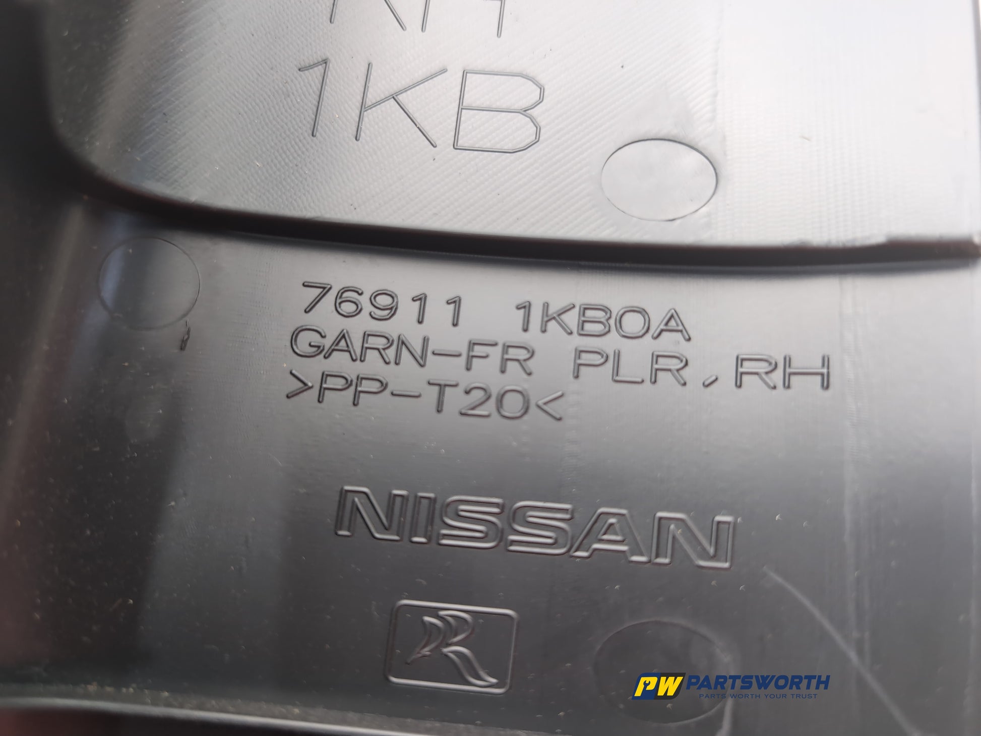 RH A Pillar Trim  12