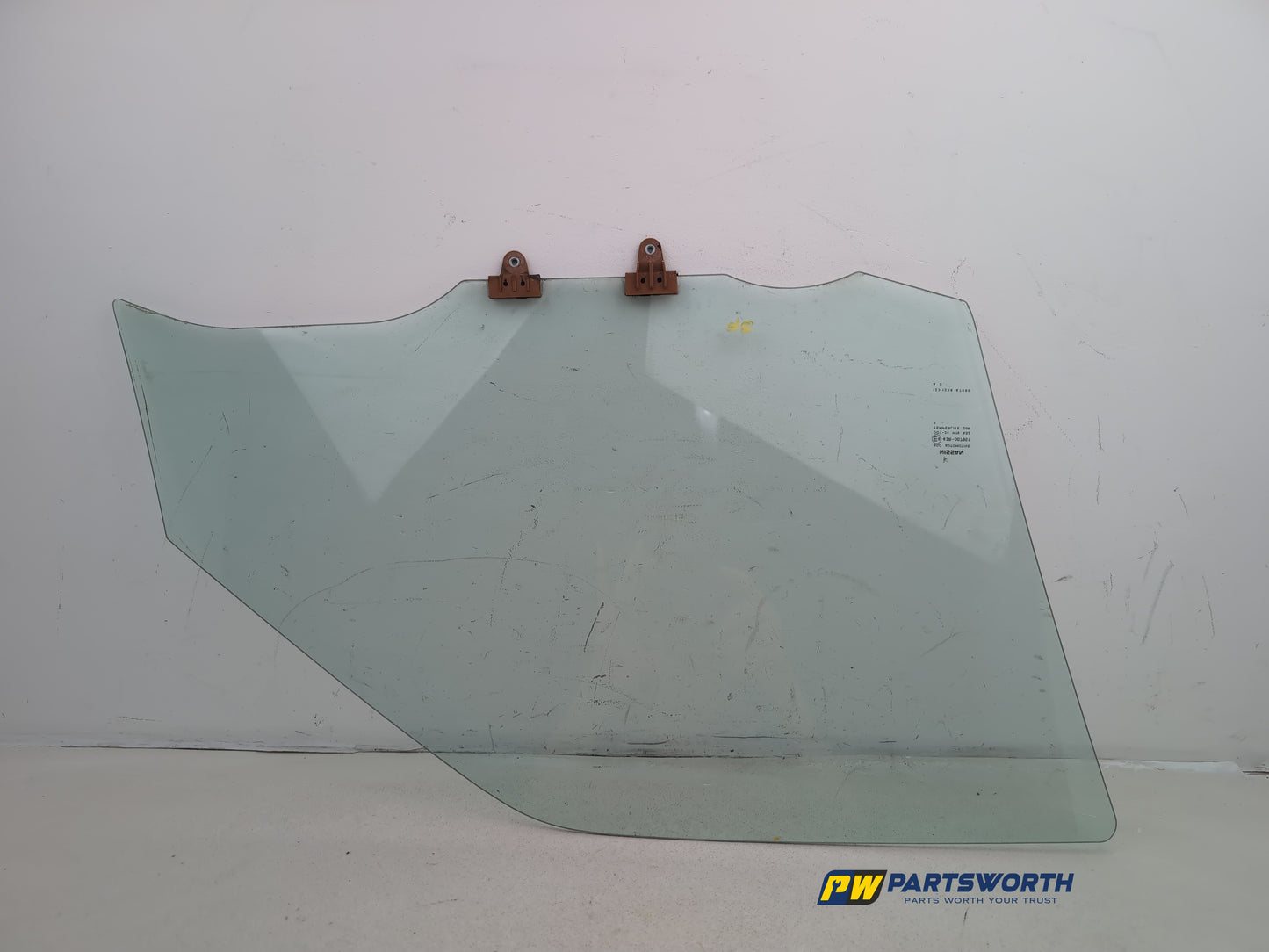 Door Glass Front LH 12