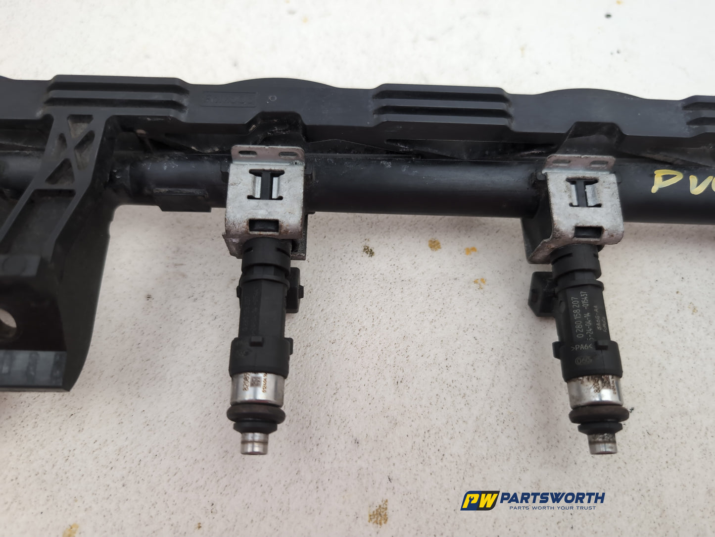 Fuel Rail 11