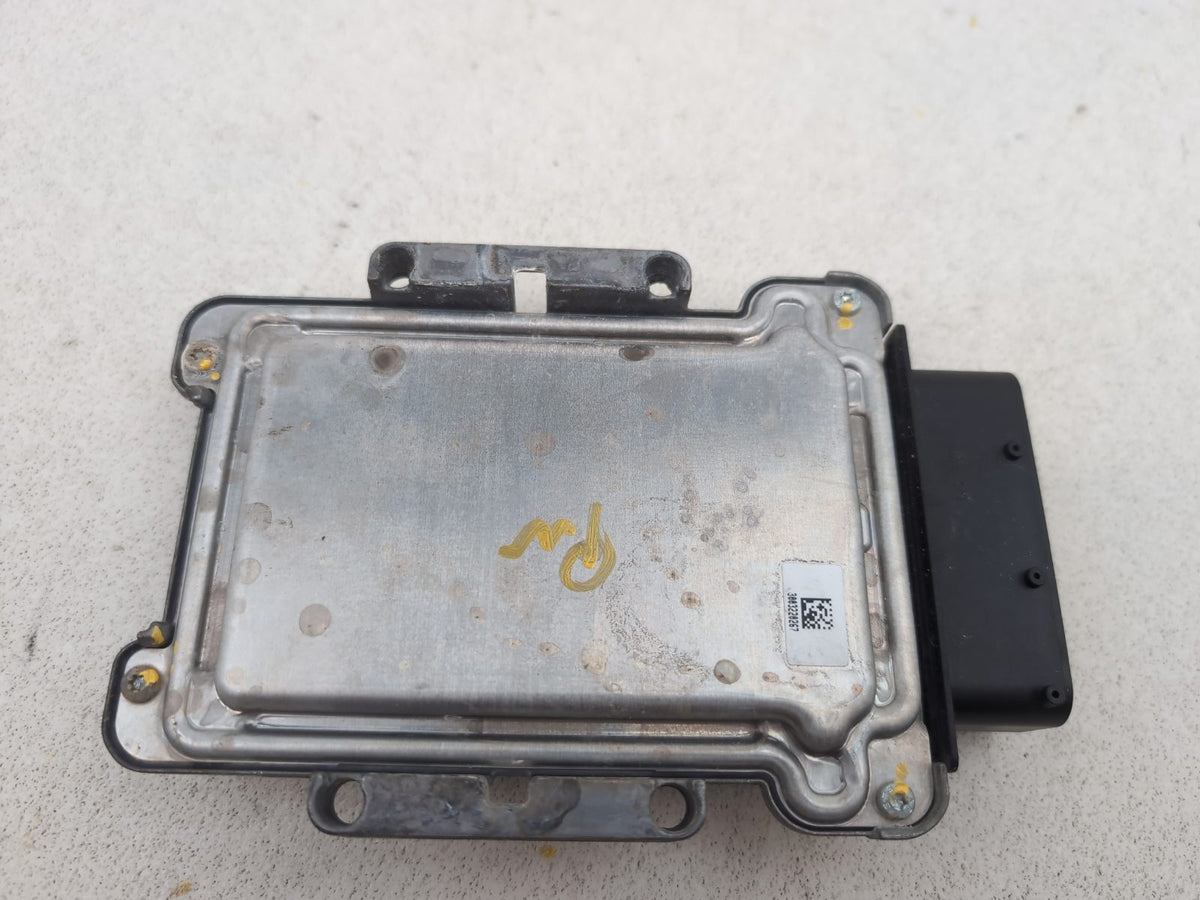 ECU Body 6