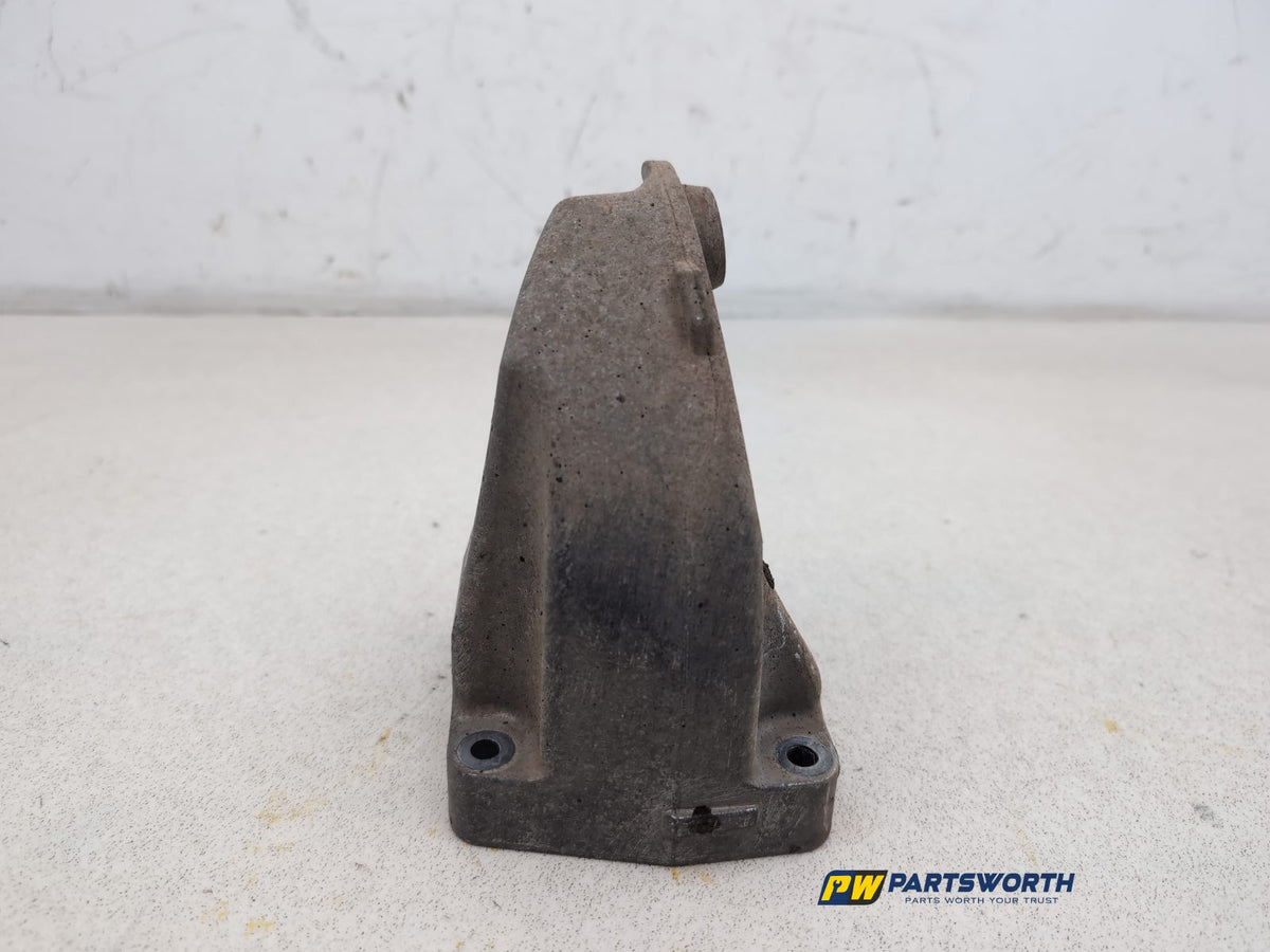 Engine Mounting Bracket 6