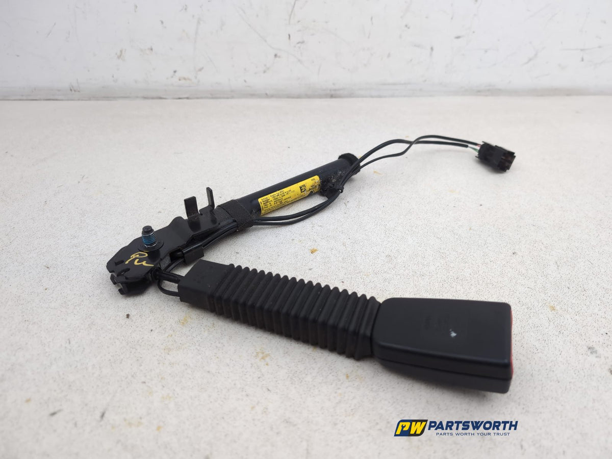 Seat Belt Front LH 6