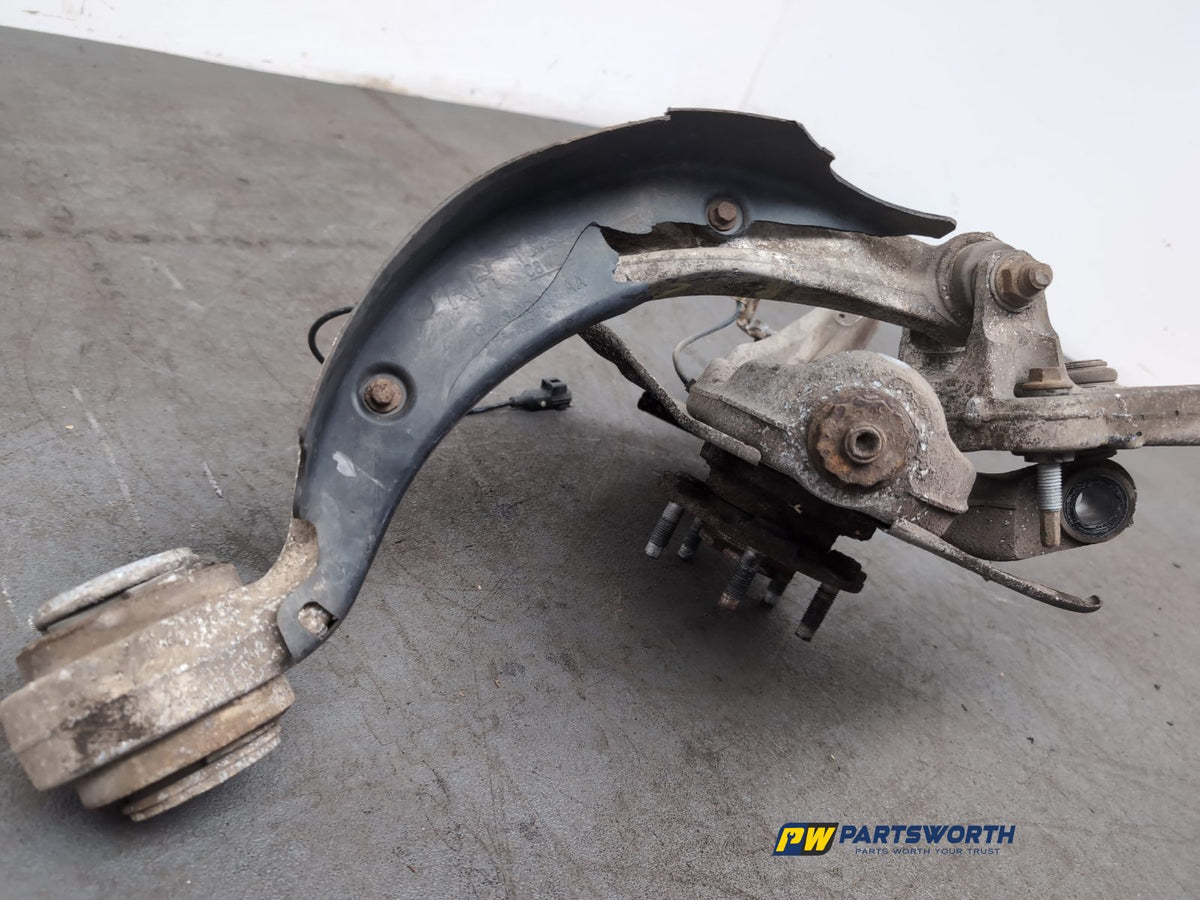 Wheel Hub Front RH 6