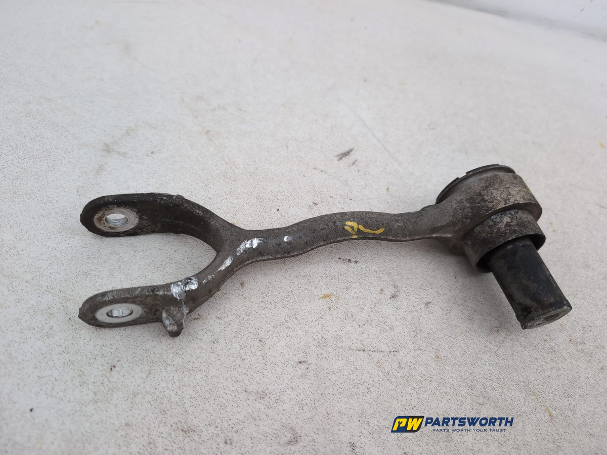 Suspension Arm Rear Wishbone LH 6